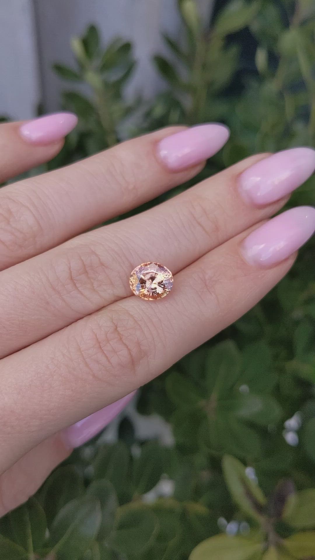 3.02 Ct. Padparadscha Sapphire from Ceylon (Sri Lanka) Size Video