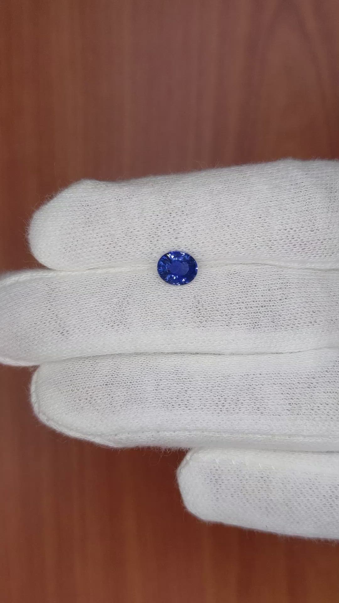 1.09 Ct. Blue Sapphire from Ceylon (Sri Lanka) Size Video