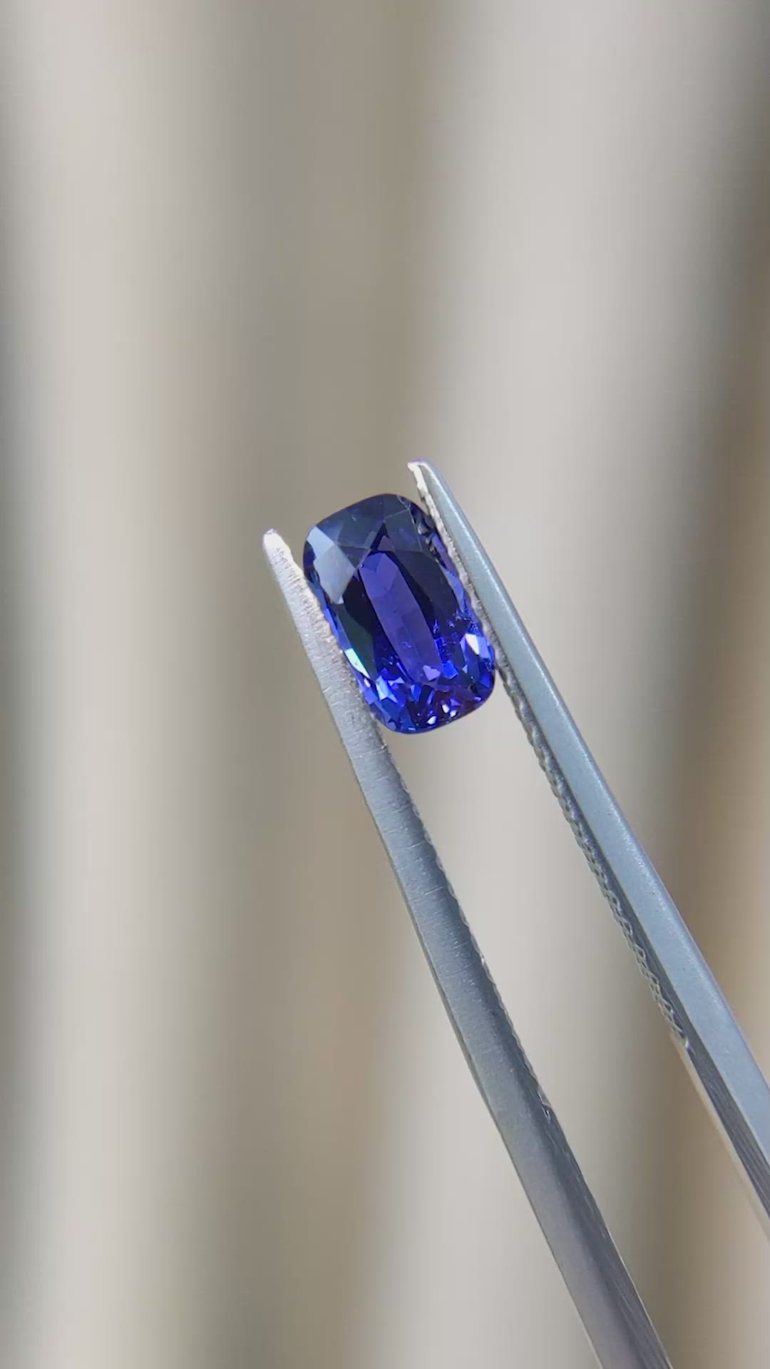 1.13 Ct. Blue Sapphire from Ceylon (Sri Lanka) Size Video