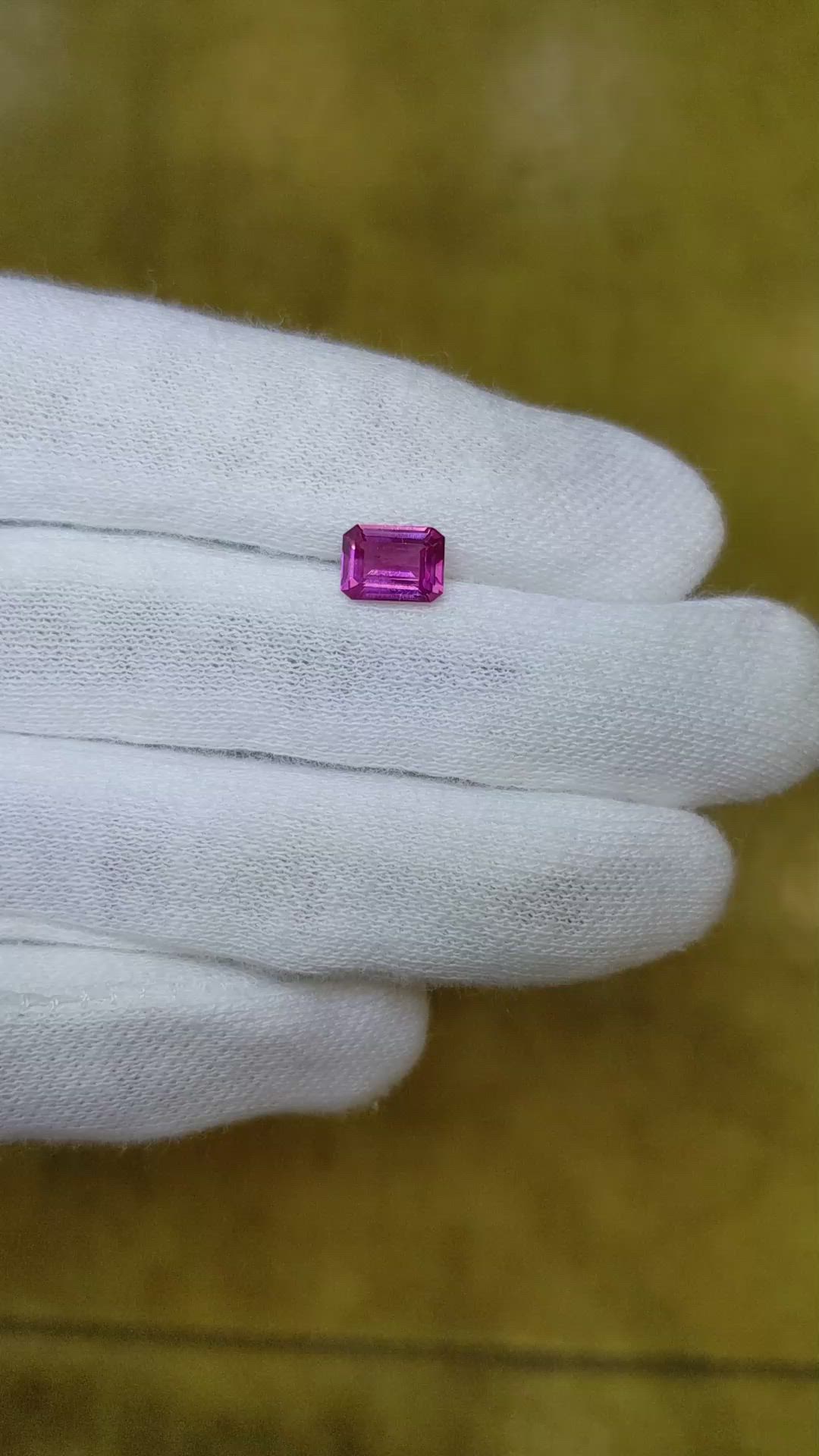 1.25 Ct. Pink Sapphire from Ceylon (Sri Lanka) Size Video