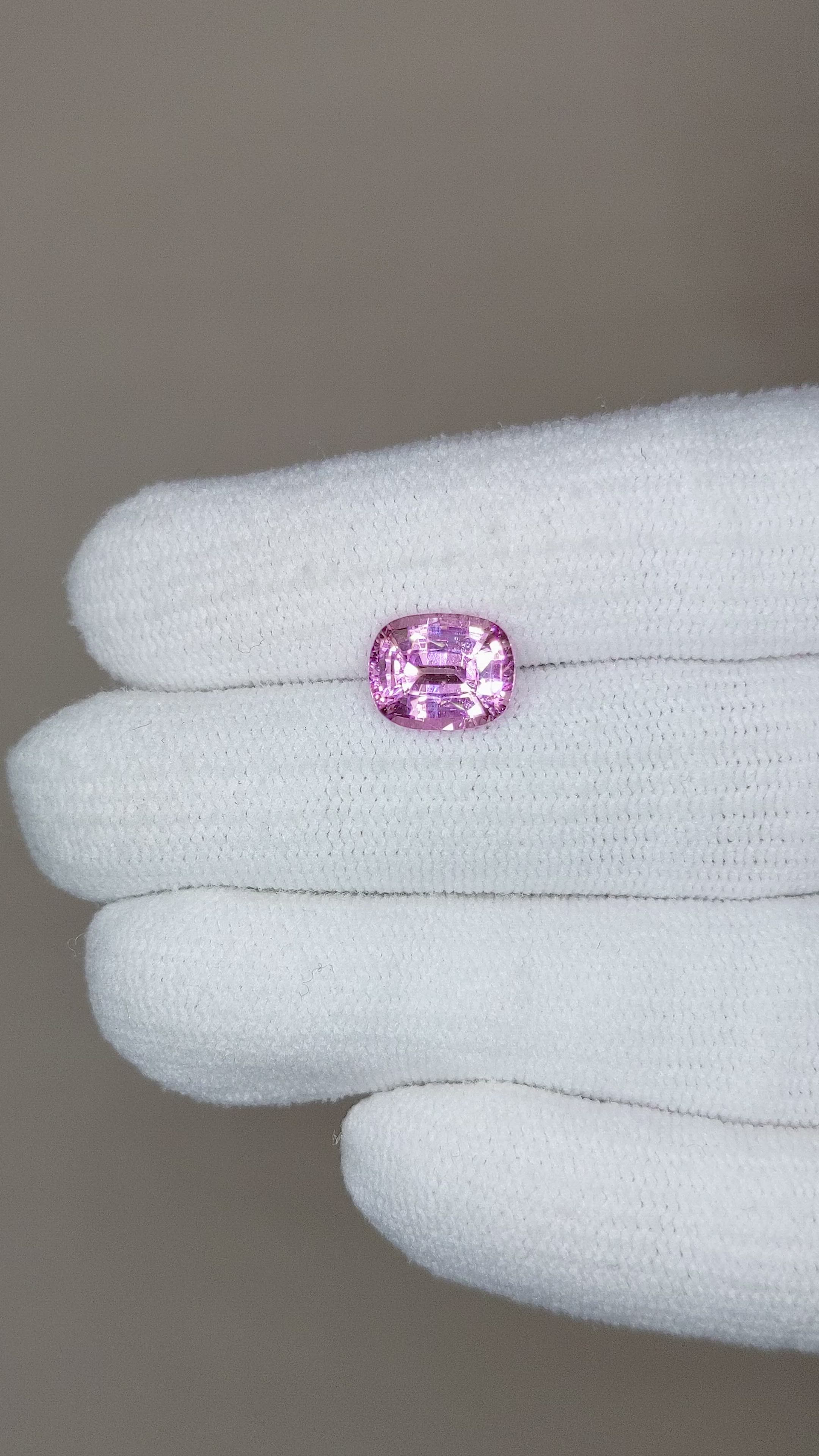 2.51 Ct. Pink Sapphire from Ceylon (Sri Lanka) Size Video