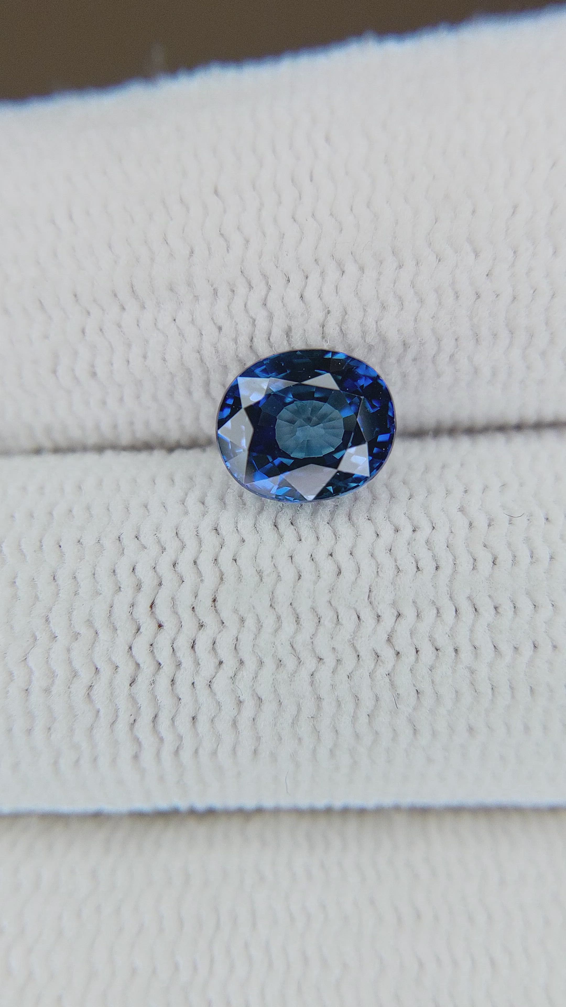 1.20 Ct. Blue Sapphire from Ceylon (Sri Lanka) Size Video