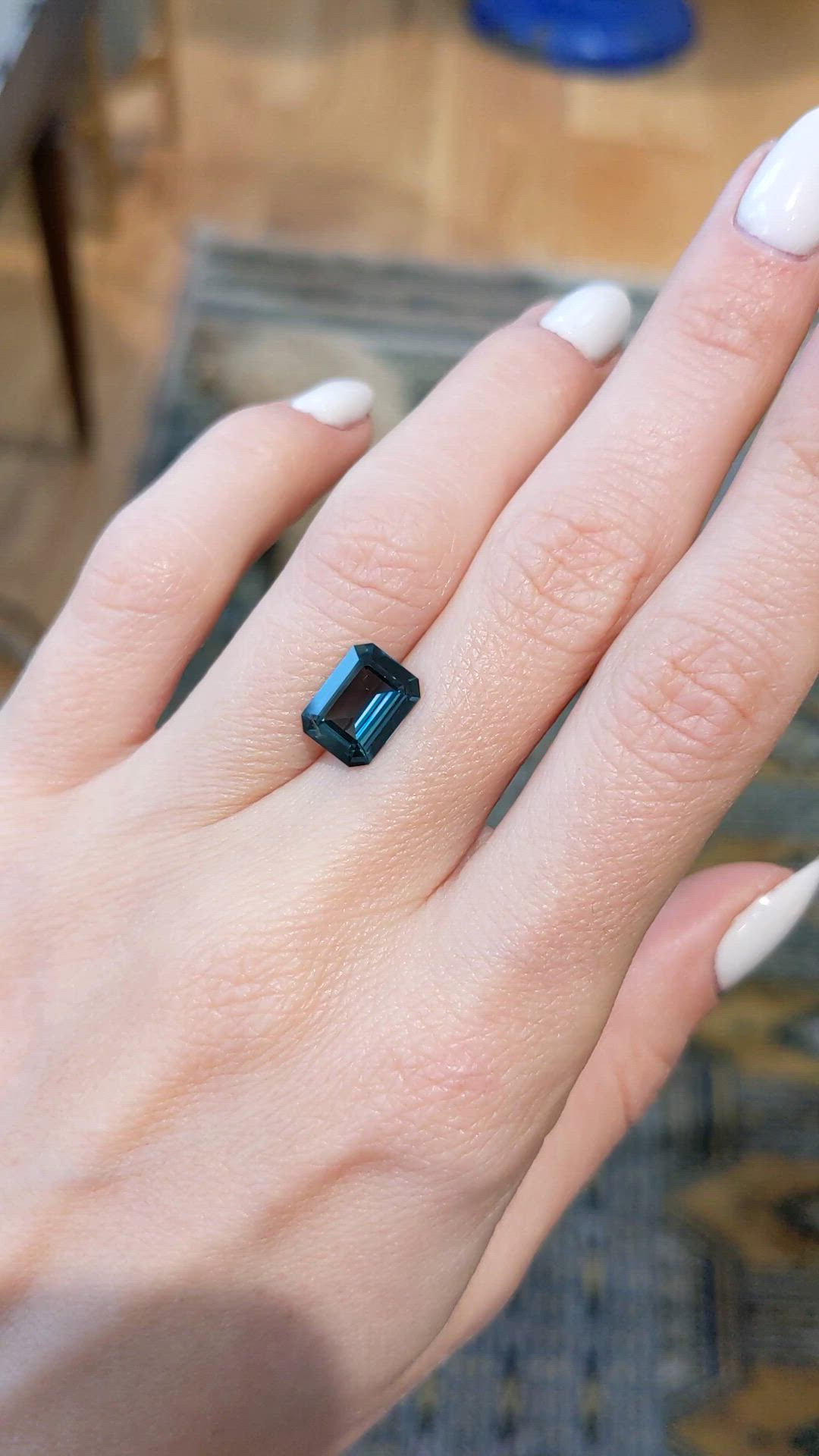 2.84 Ct. Greenish Blue Sapphire from Ceylon (Sri Lanka) Size Video