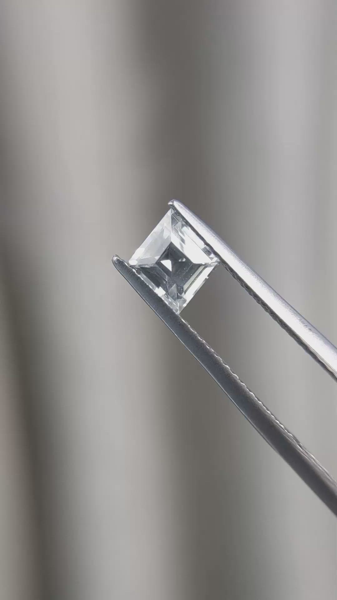 1.06 Ct. White Sapphire from Ceylon (Sri Lanka) Size Video