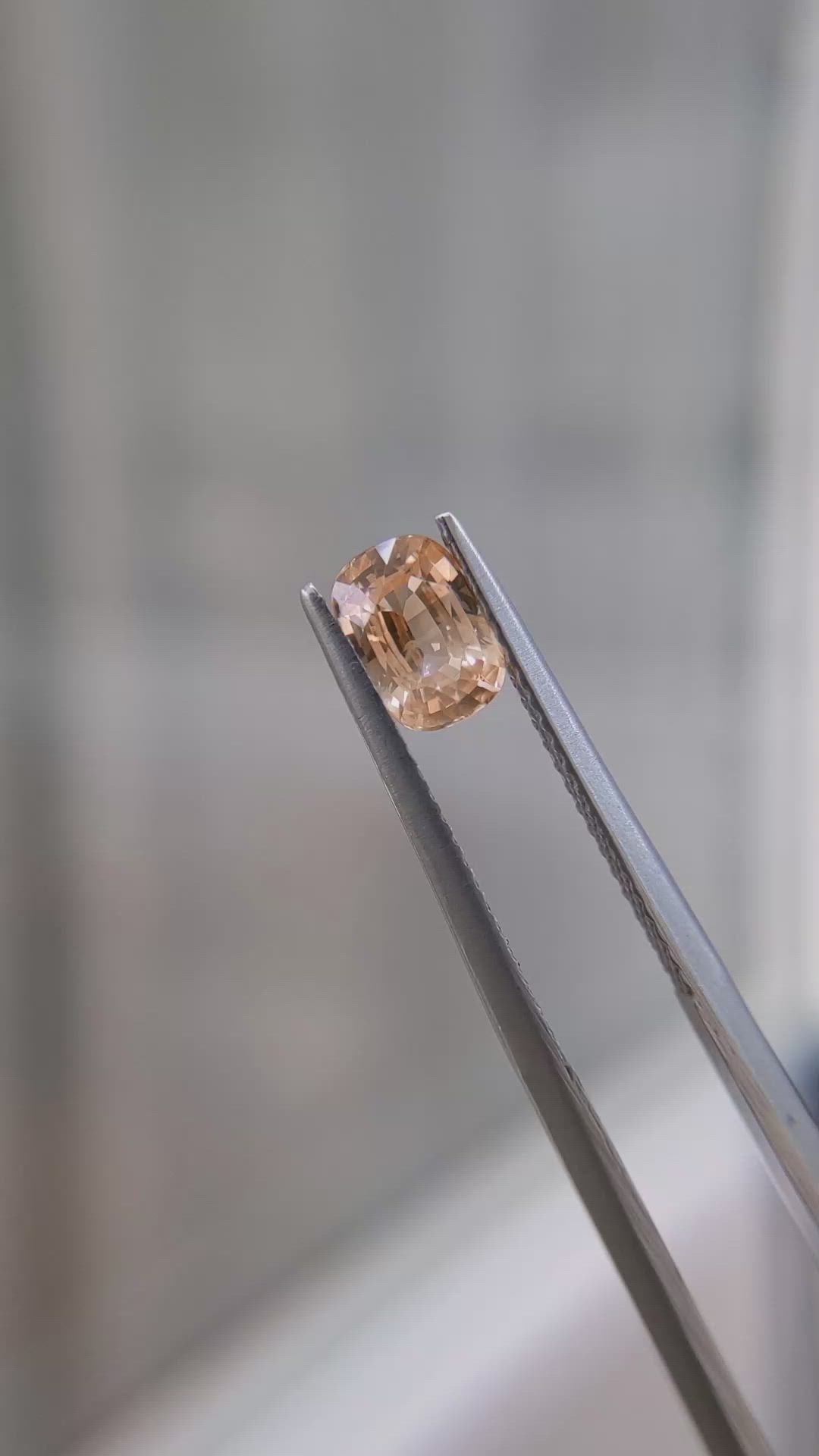 1.13 Ct. Orange Sapphire from Ceylon (Sri Lanka) Size Video