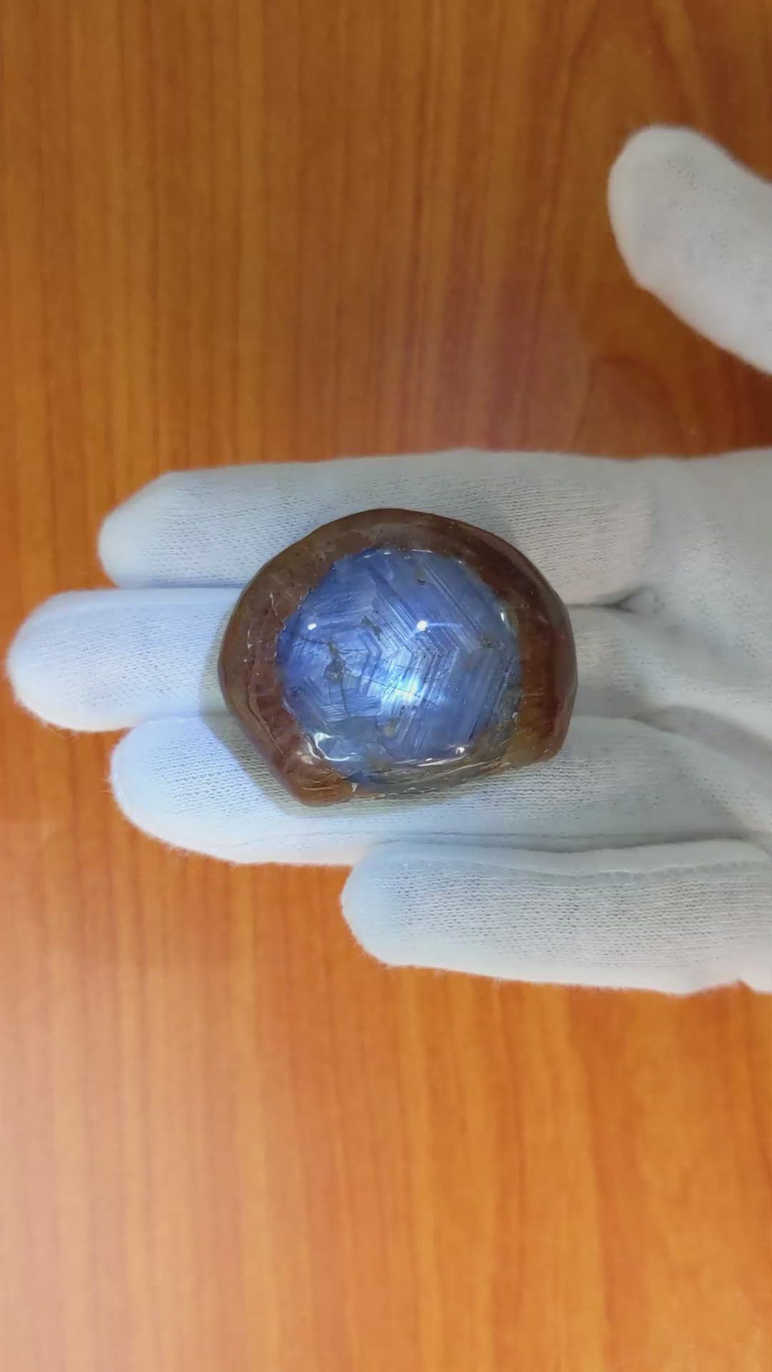 307.41 Ct. Bi Color Star Sapphire from Burma (Myanmar) Size Video