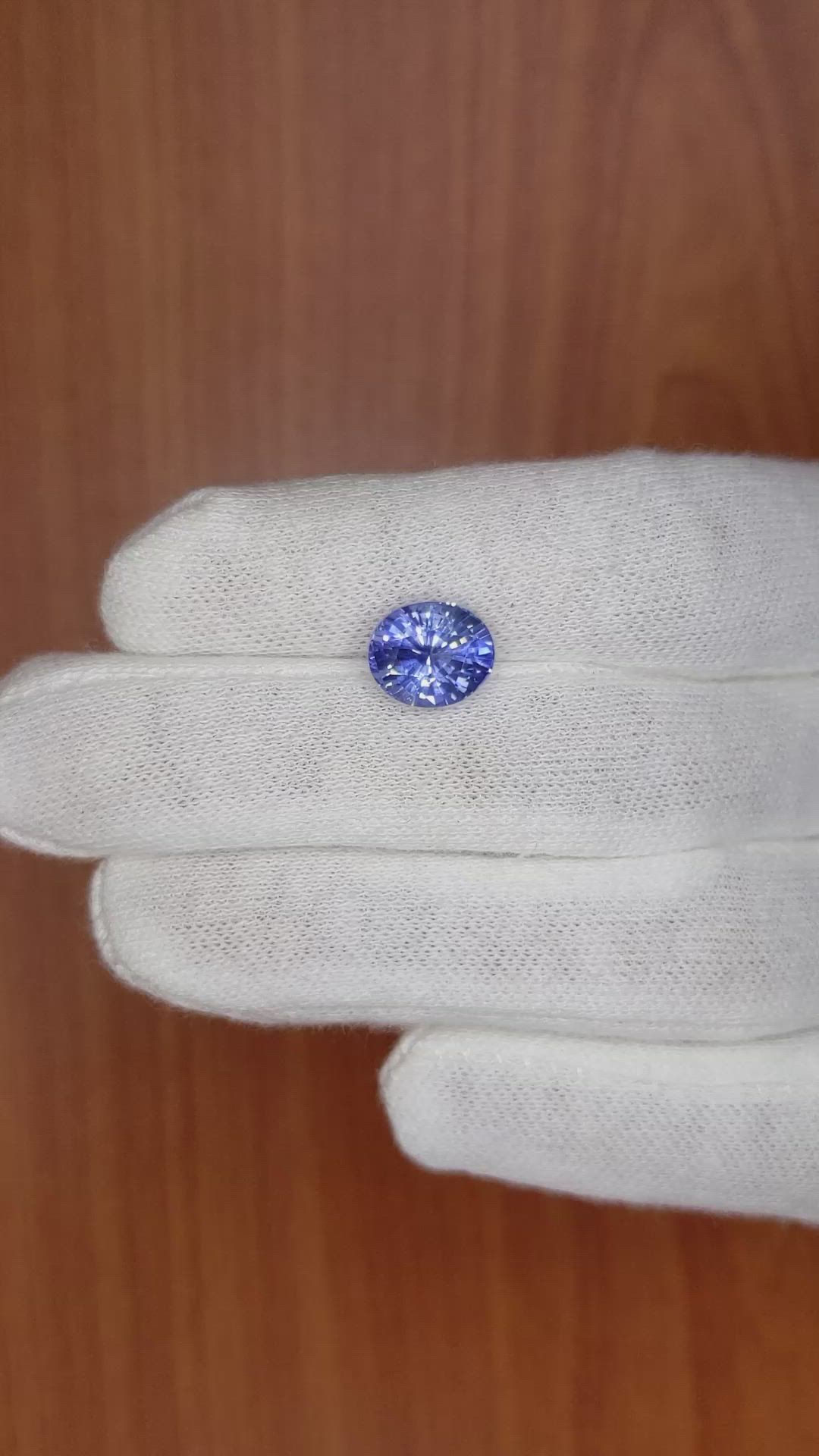 4.40 Ct. Blue Sapphire from Ceylon (Sri Lanka) Size Video
