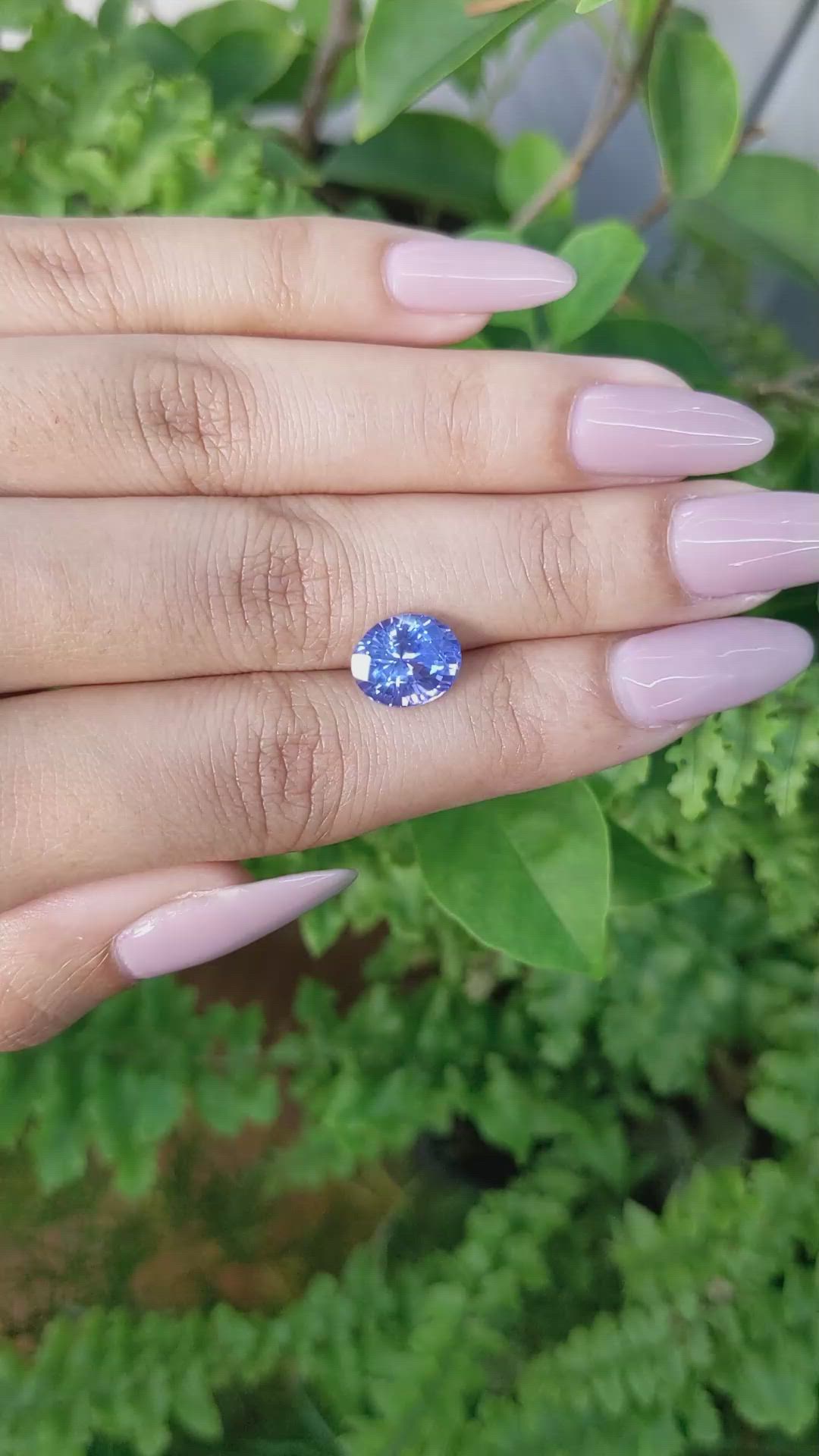 4.40 Ct. Blue Sapphire from Ceylon (Sri Lanka) Size Video