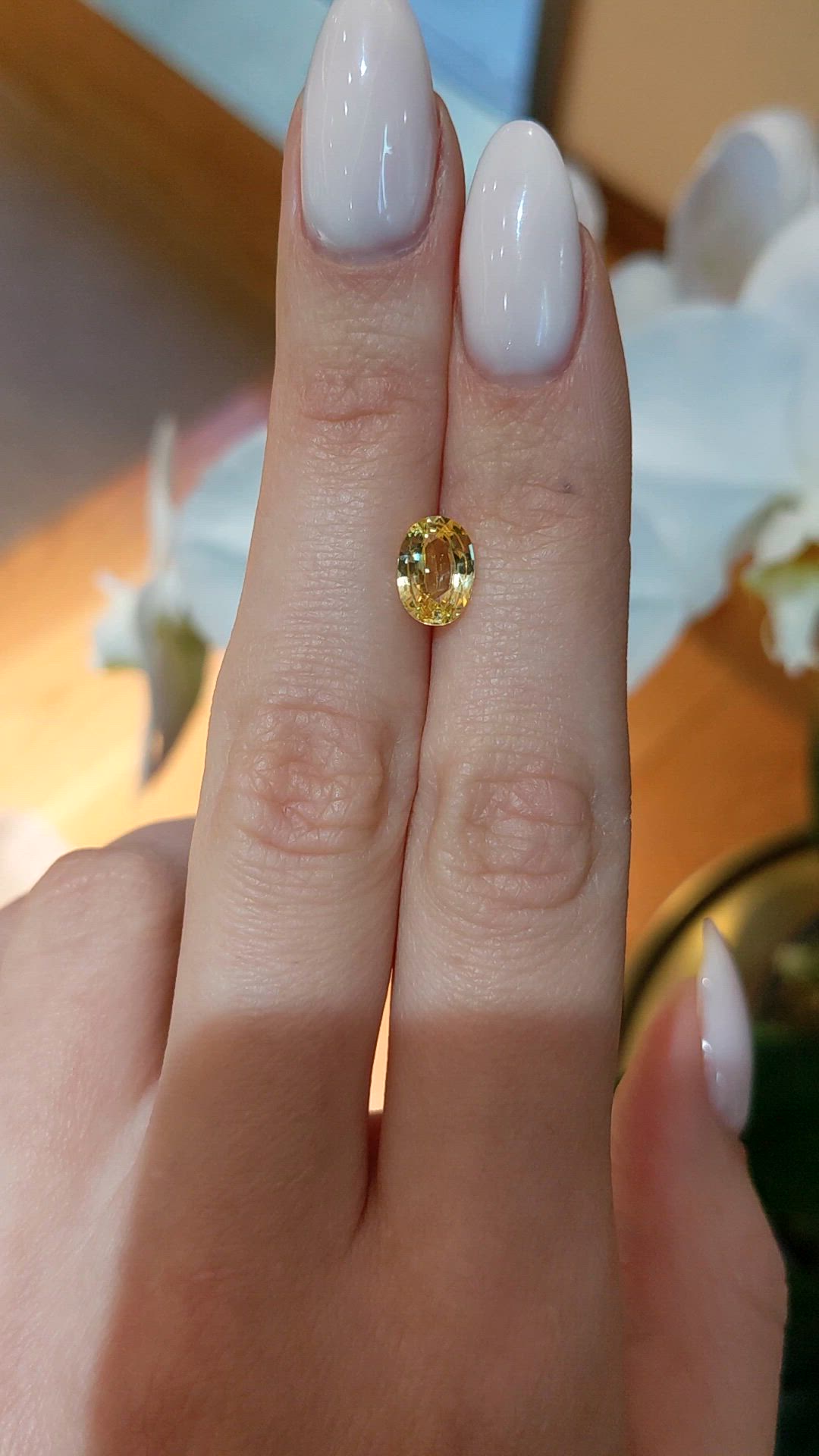 1.70 Ct. Yellow Sapphire from Ceylon (Sri Lanka) Size Video