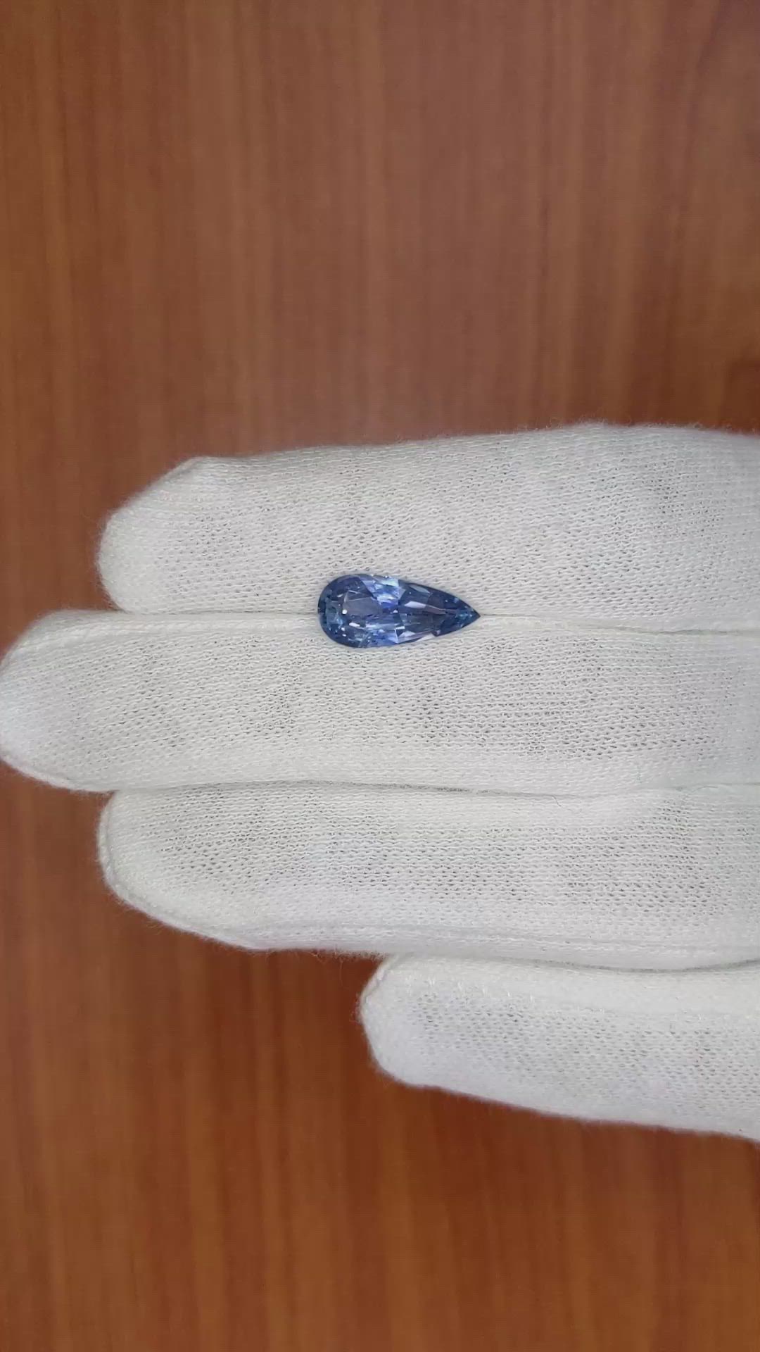 2.68 Ct. Blue Sapphire from Ceylon (Sri Lanka) Size Video