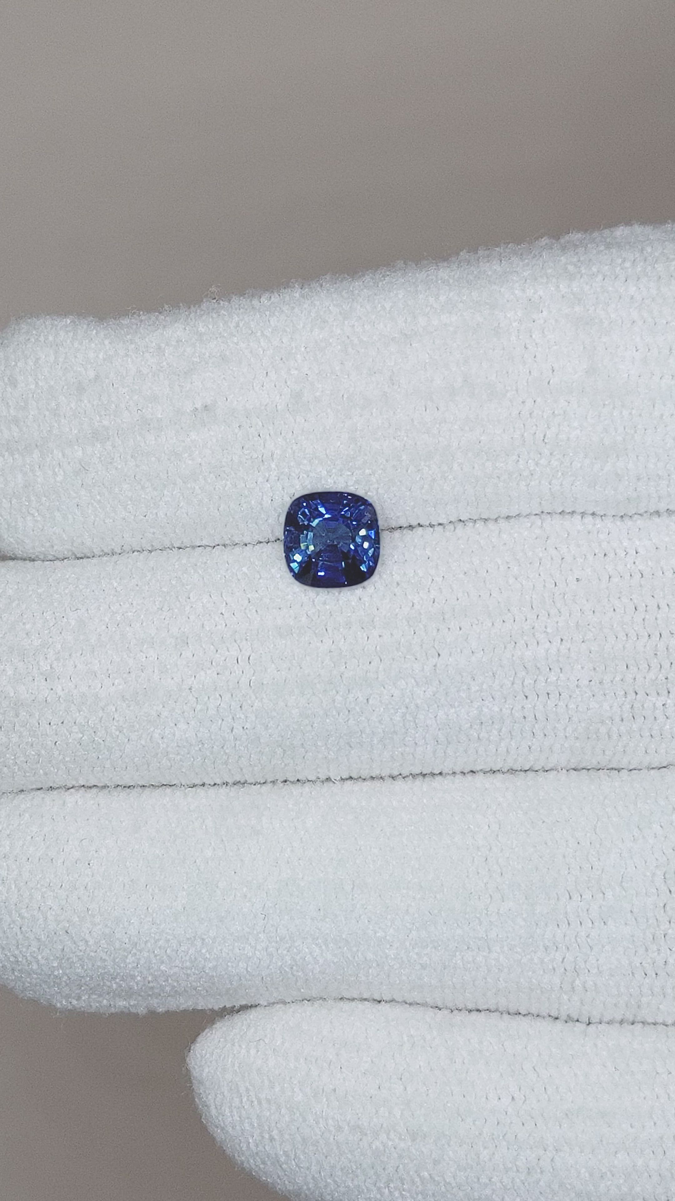 1.13 Ct. Blue Sapphire from Ceylon (Sri Lanka) Size Video
