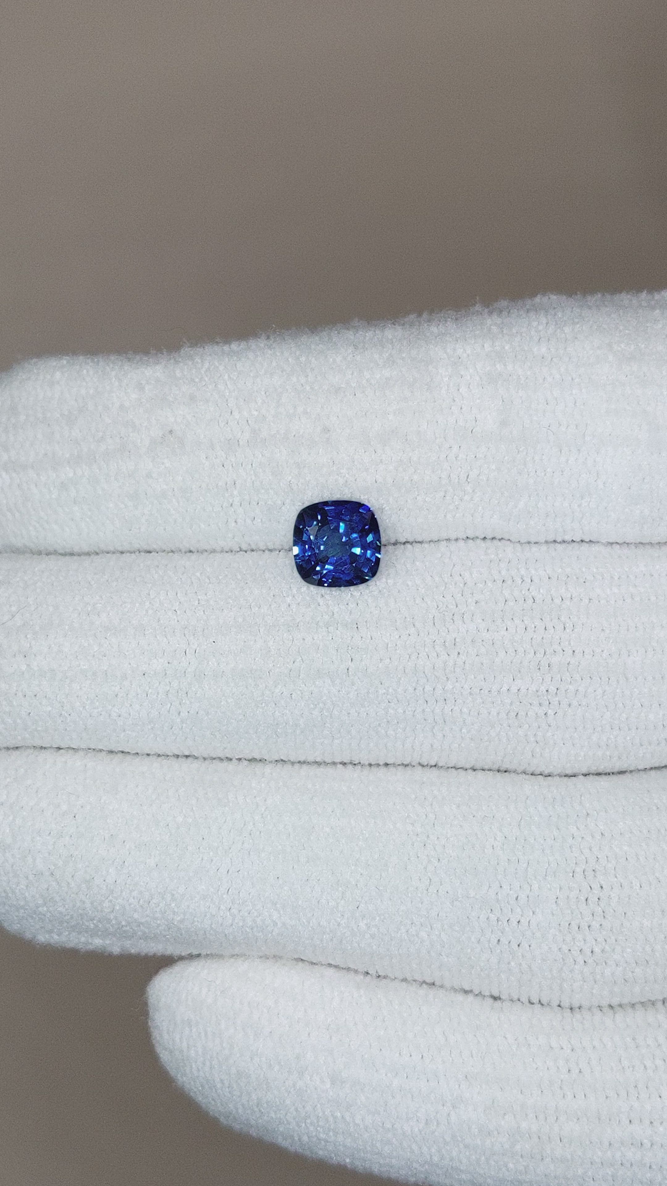 1.17 Ct. Blue Sapphire from Ceylon (Sri Lanka) Size Video