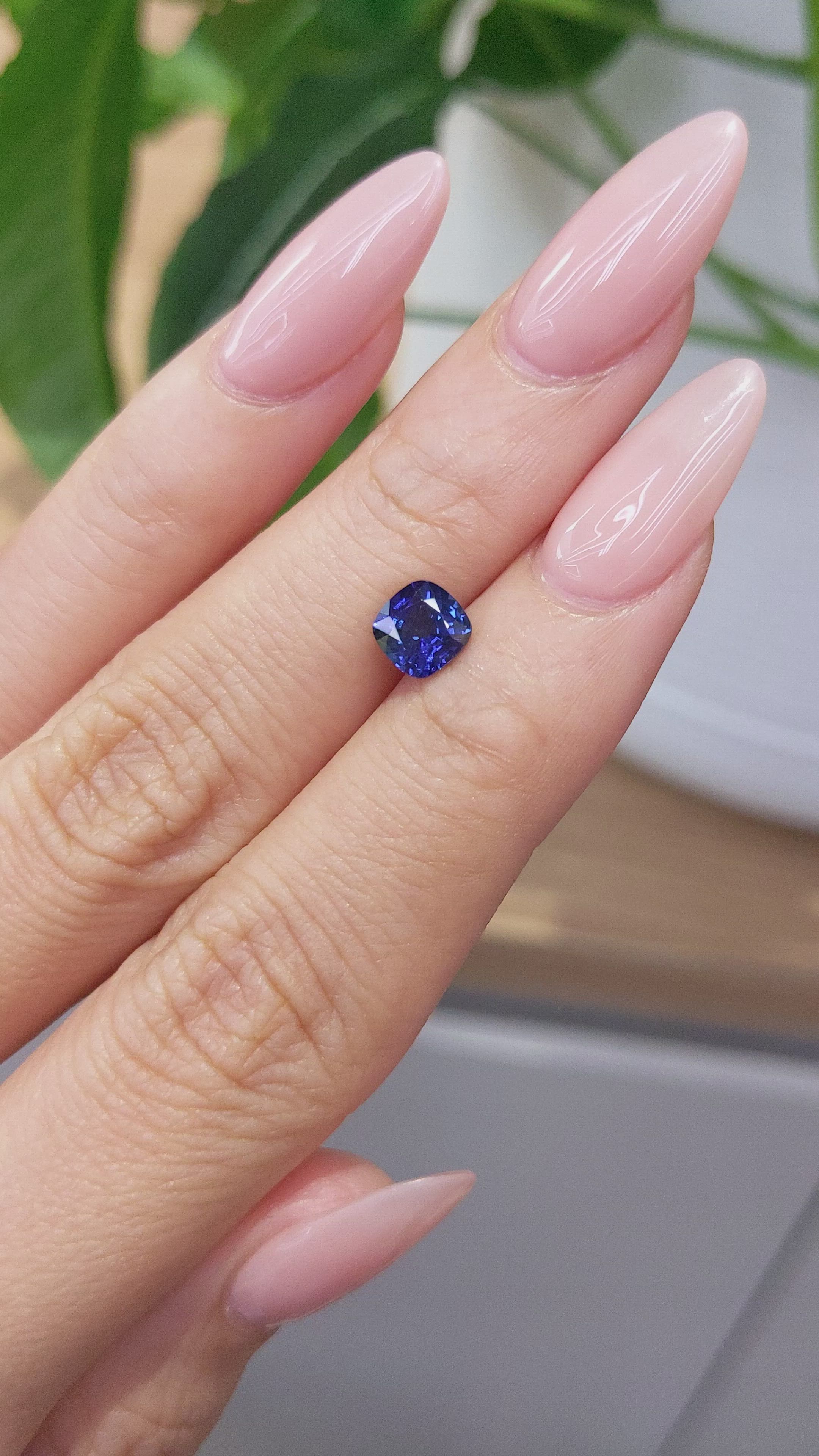 1.17 Ct. Blue Sapphire from Ceylon (Sri Lanka) Size Video