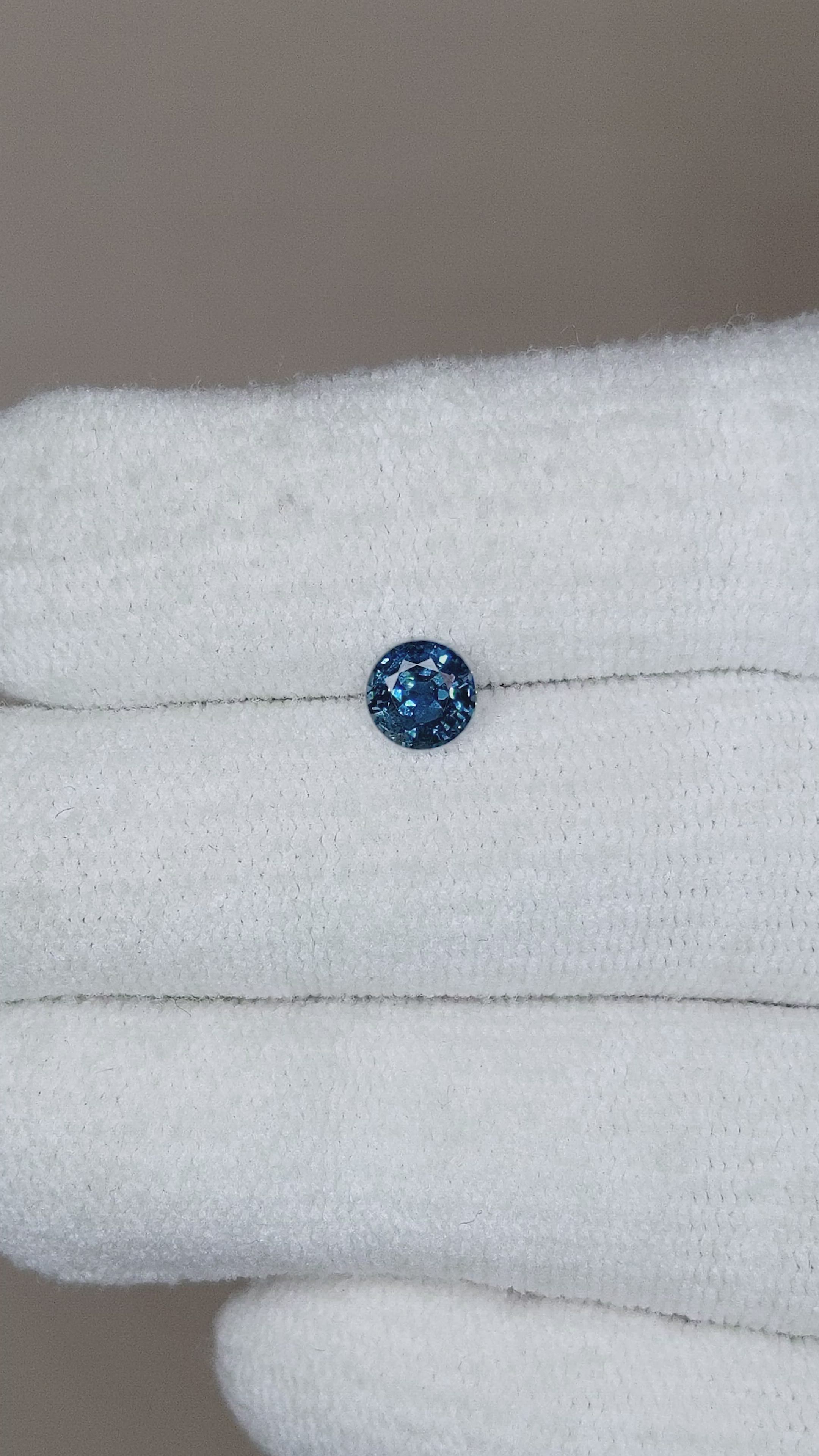 0.67 Ct. Greenish Blue Sapphire from Ceylon (Sri Lanka) Size Video