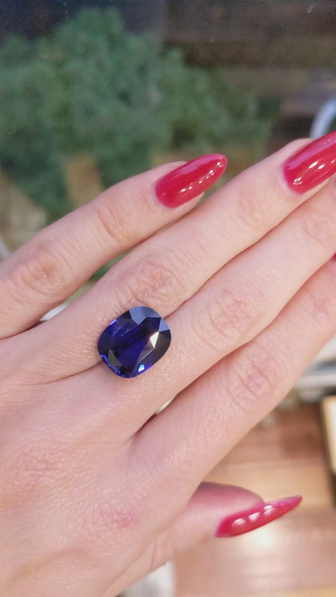 9.29 Ct. Blue Sapphire from Ceylon (Sri Lanka) Size Video