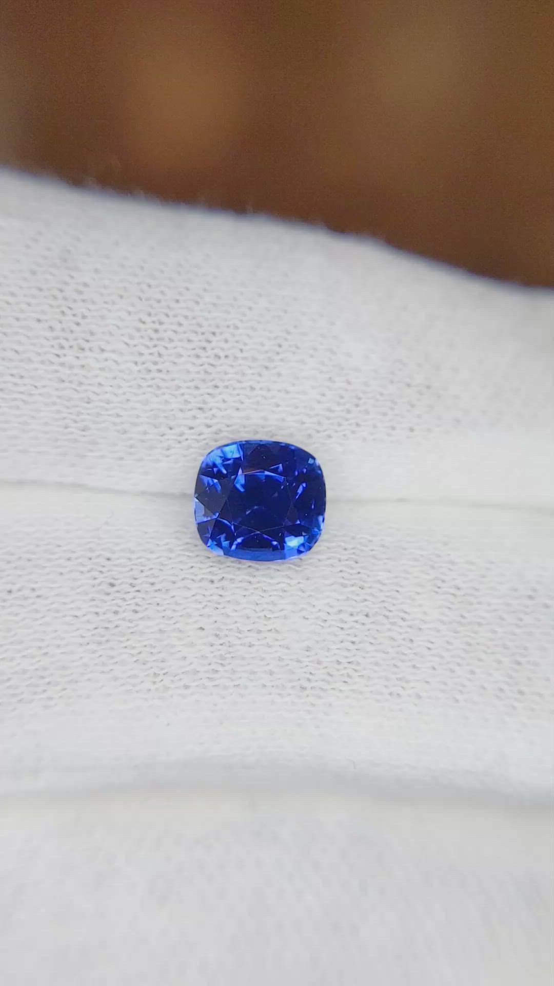 2.02 Ct. Blue Sapphire from Ceylon (Sri Lanka) Size Video