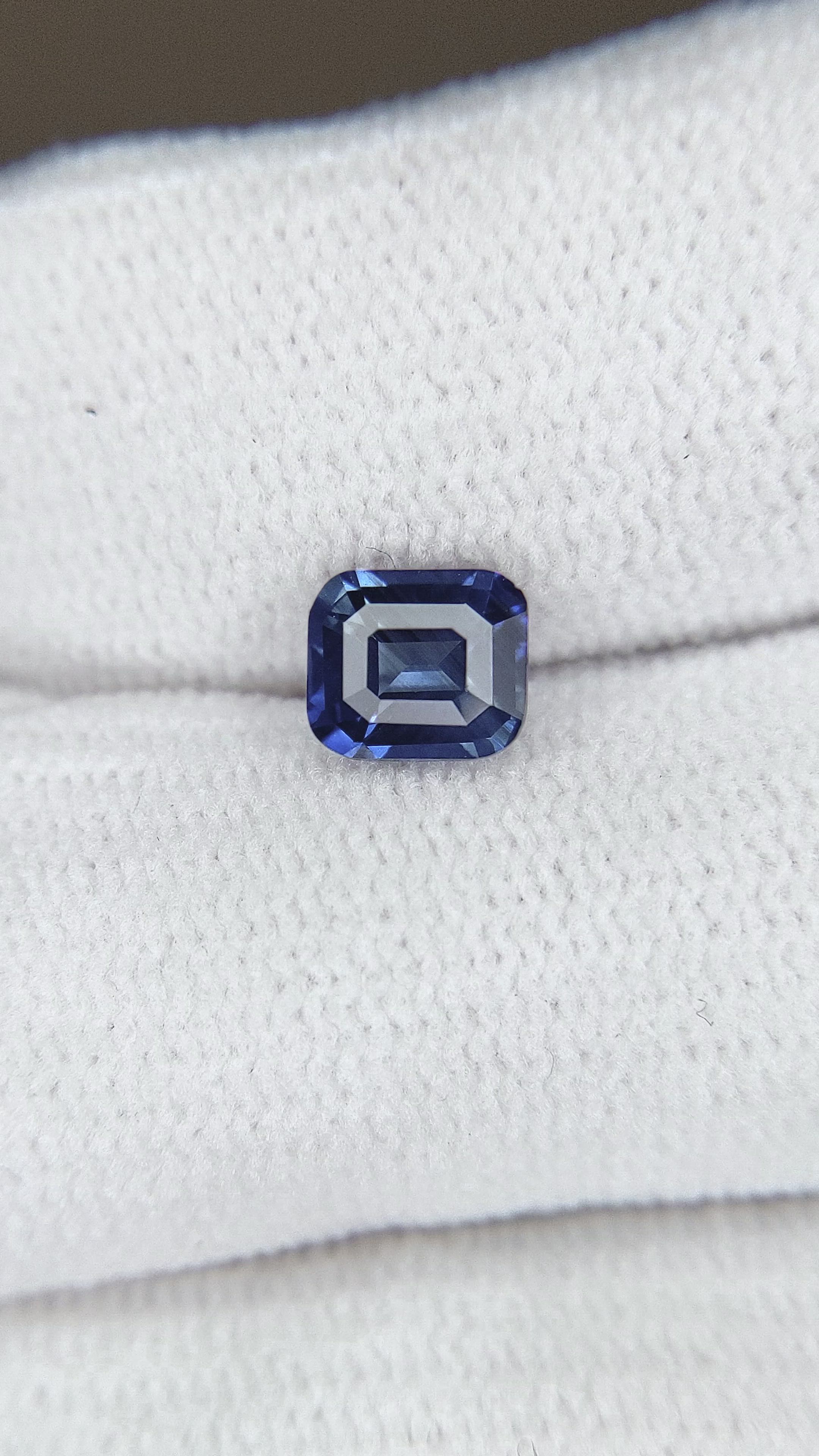 0.80 Ct. Blue Sapphire from Ceylon (Sri Lanka) Size Video