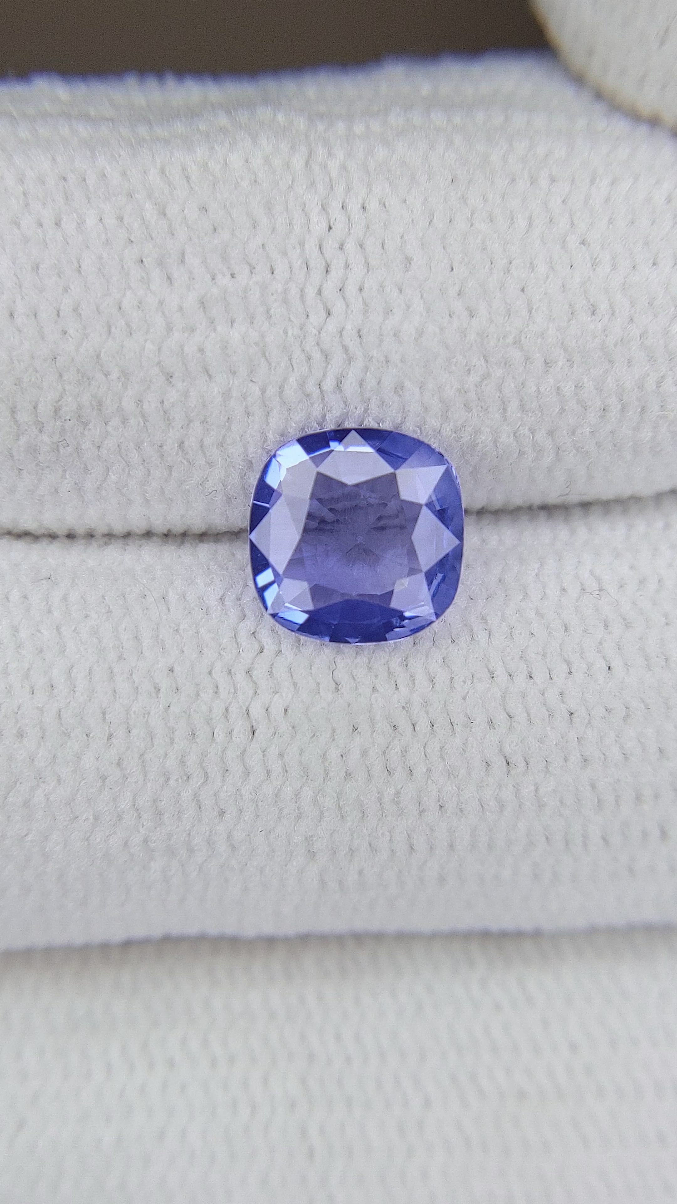 1.14 Ct. Sapphire from Ceylon (Sri Lanka) Size Video