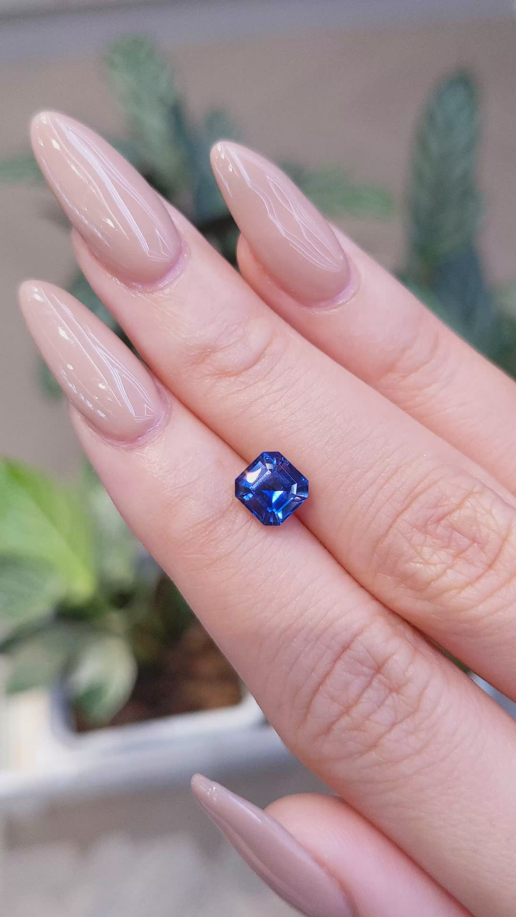 1.72 Ct. Blue Sapphire from Ceylon (Sri Lanka) Size Video
