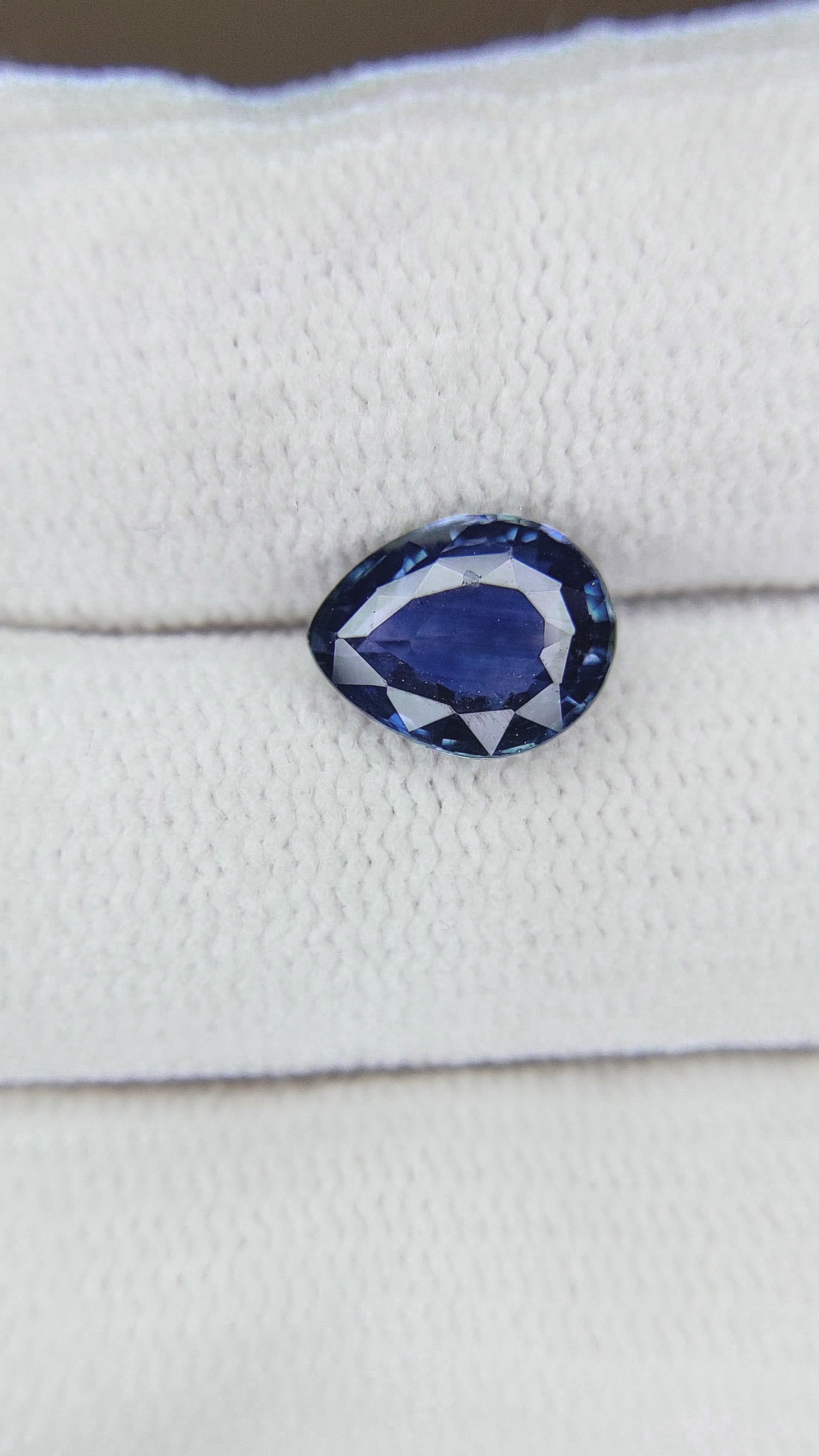 1.55 Ct. Blue Sapphire from Ceylon (Sri Lanka) Size Video
