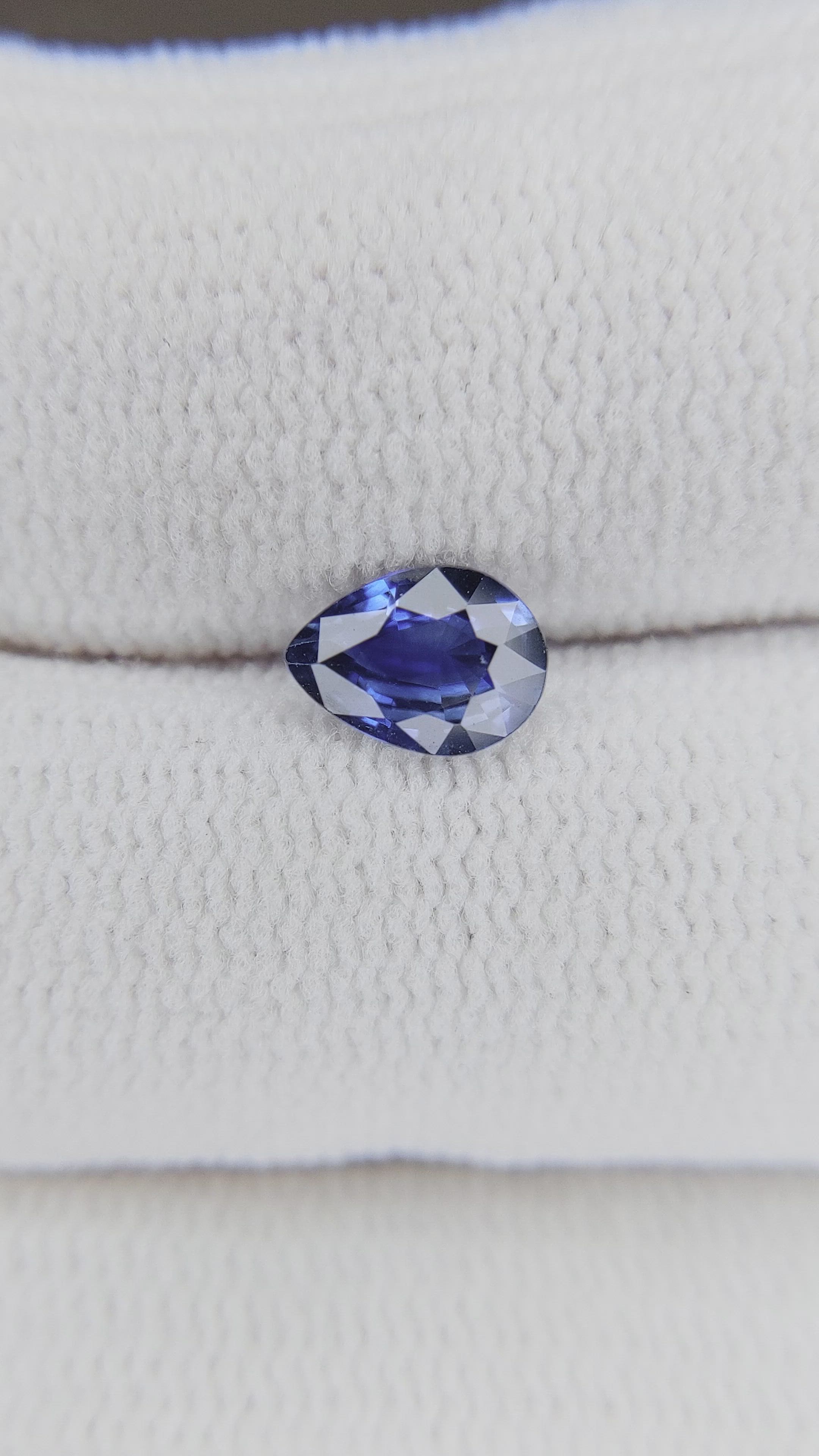 0.52 Ct. Sapphire from Ceylon (Sri Lanka) Size Video
