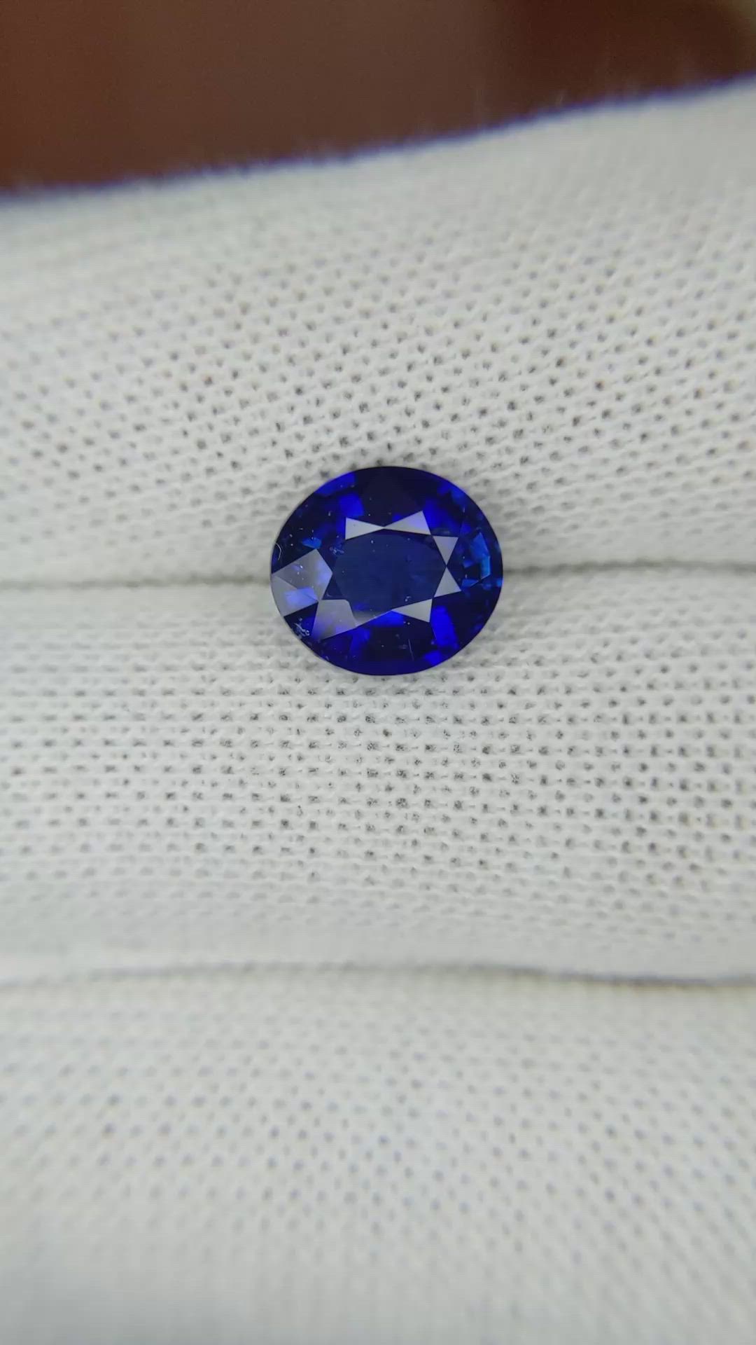 2.99 Ct. Blue Sapphire from Ceylon (Sri Lanka) Size Video