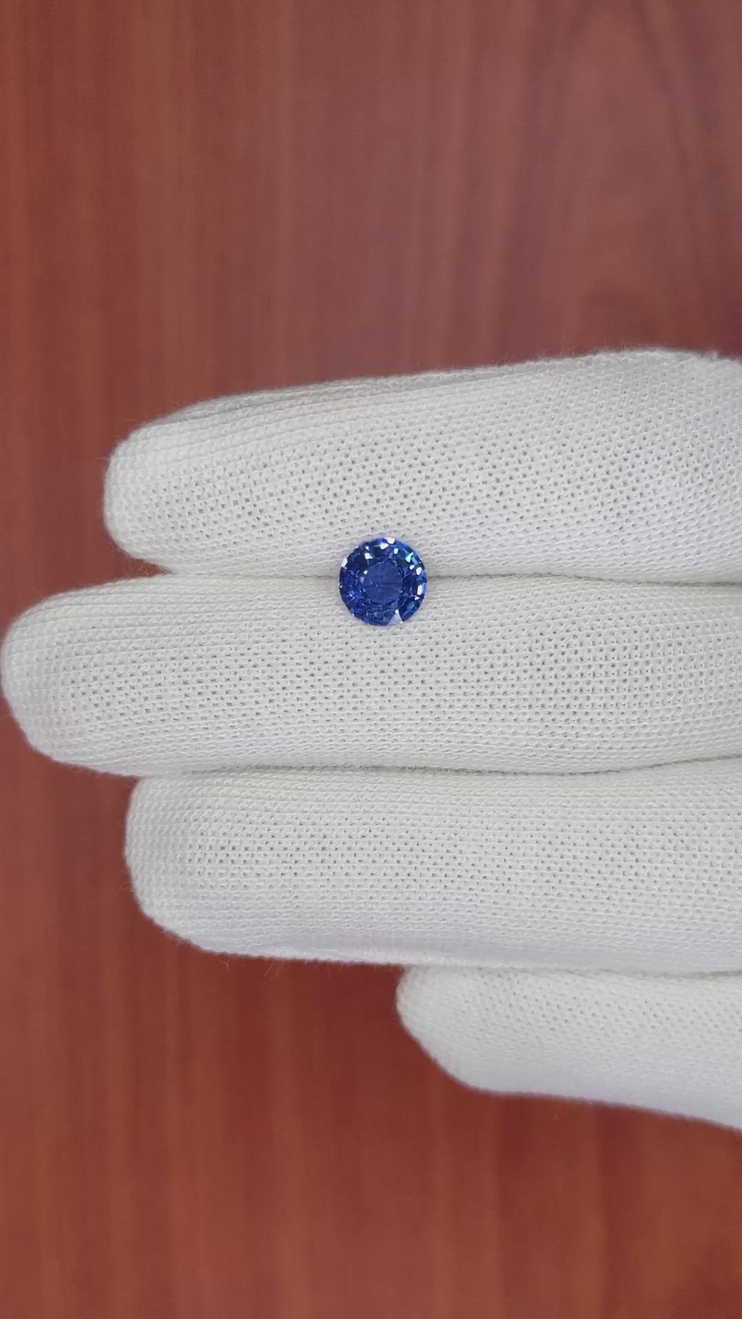 1.60 Ct. Blue Sapphire from Ceylon (Sri Lanka) Size Video