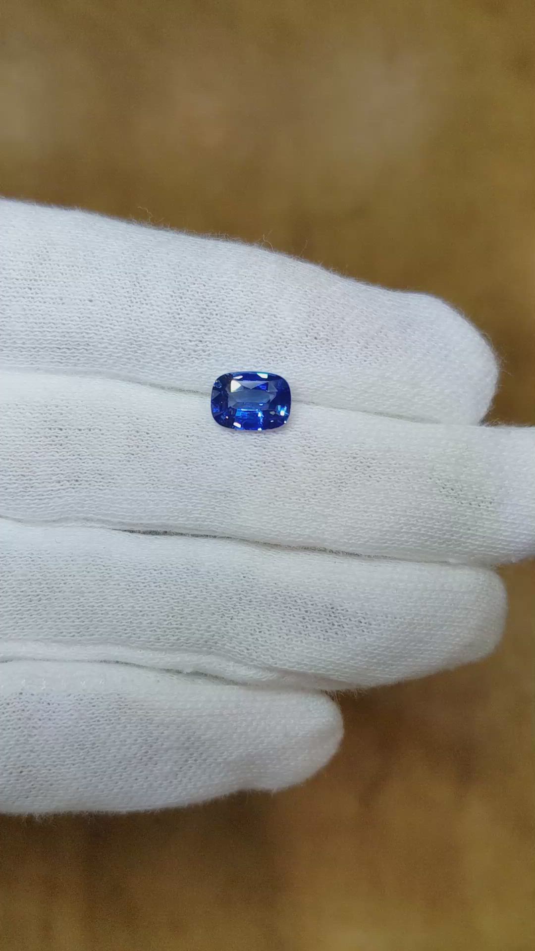 1.60 Ct. Blue Sapphire from Ceylon (Sri Lanka) Size Video