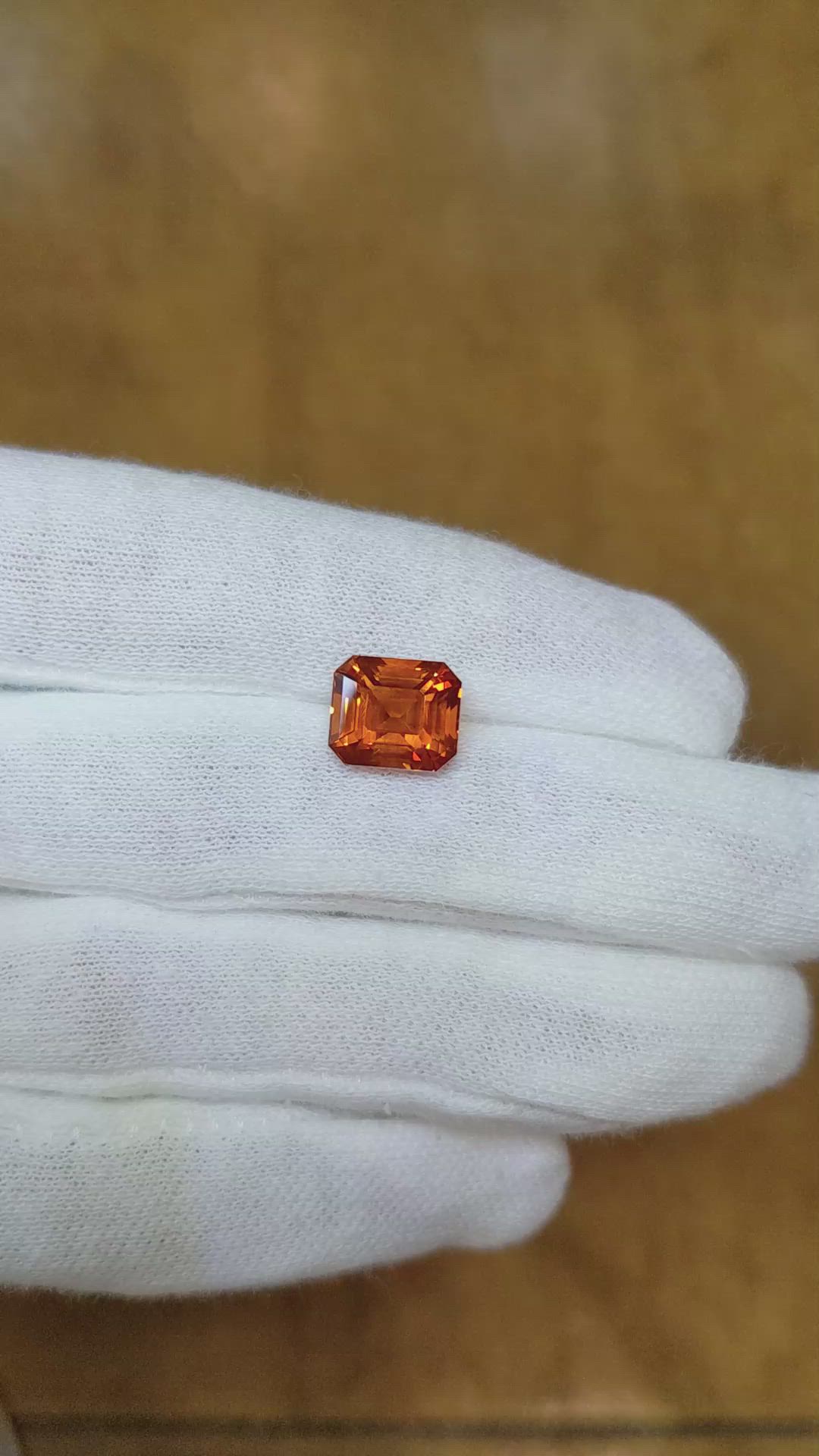 5.45 Ct. Orange Sapphire from Ceylon (Sri Lanka) Size Video