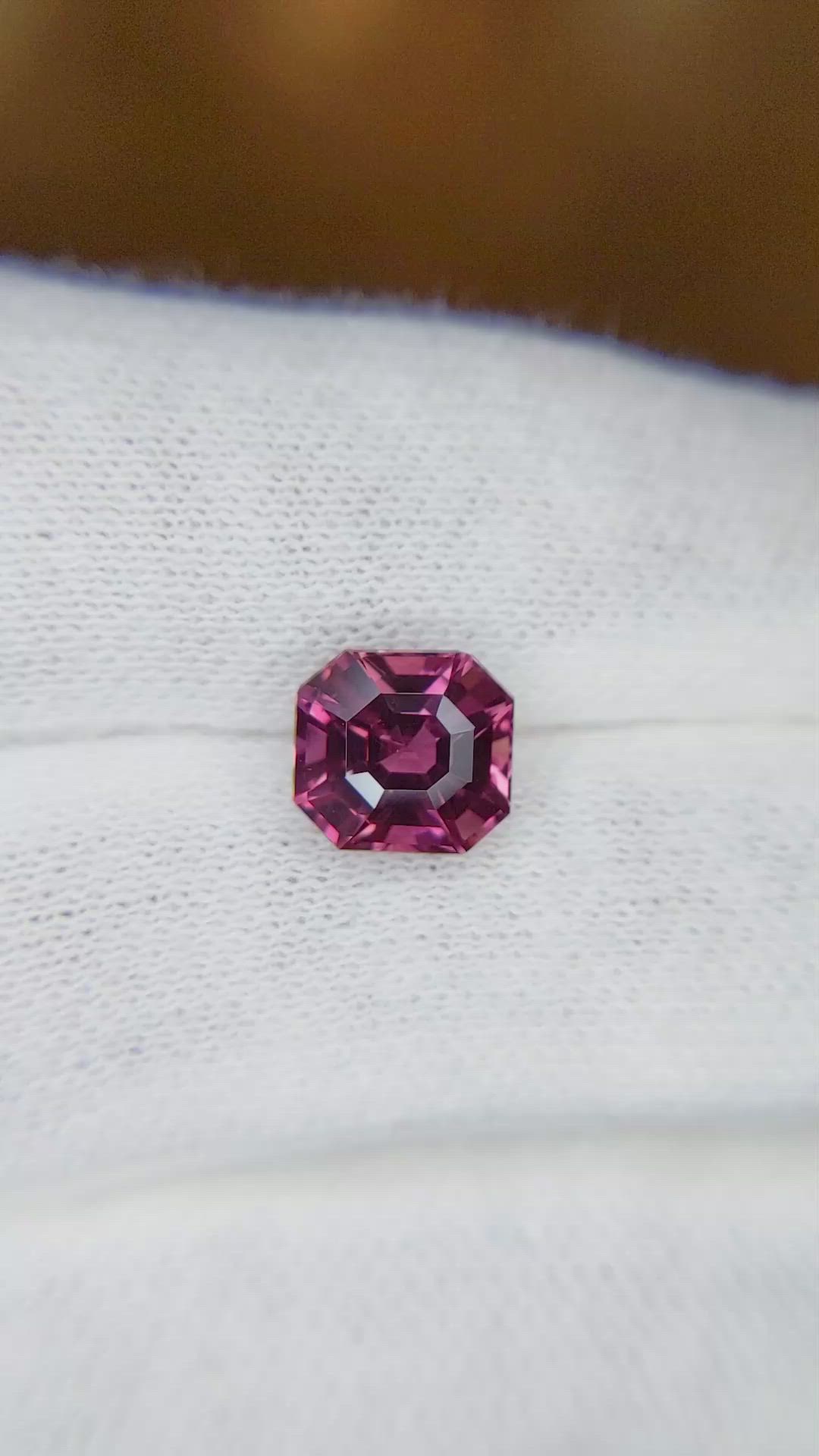 3.16 Ct. Purplish Pink Sapphire from Ceylon (Sri Lanka) Size Video