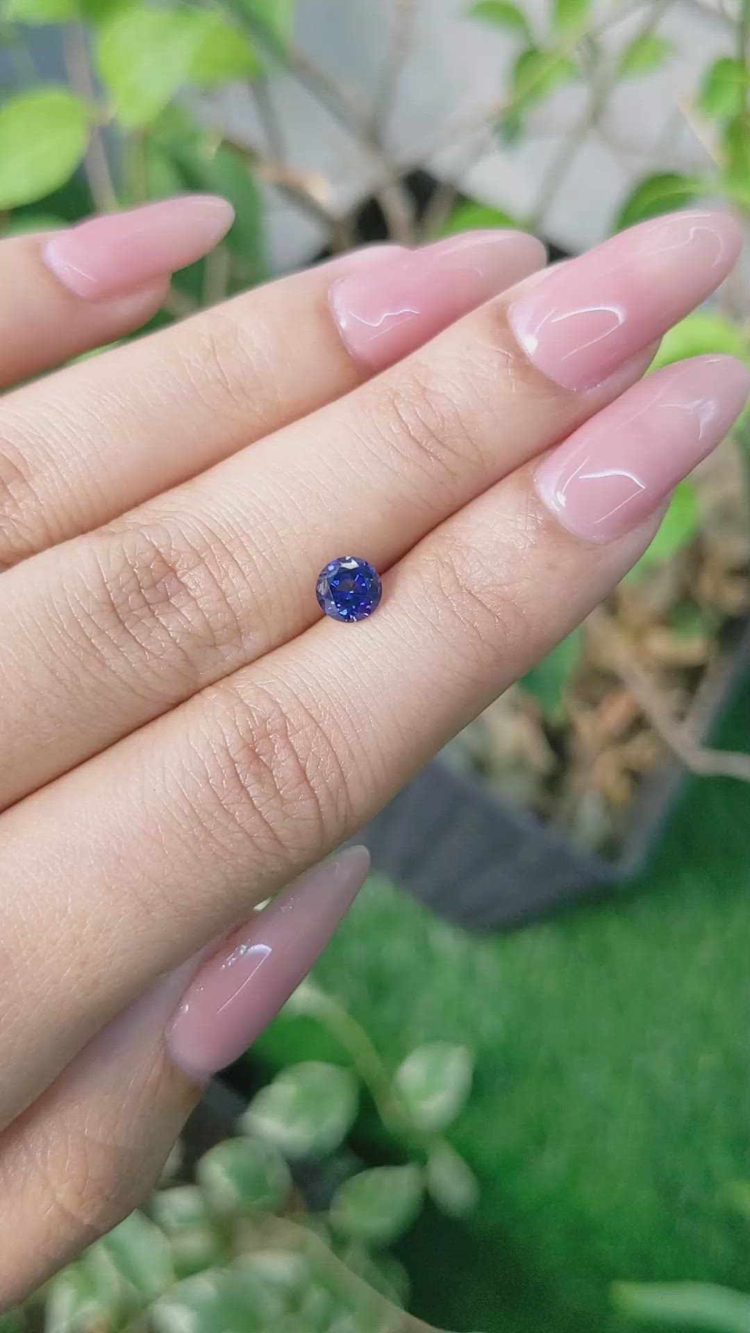 0.84 Ct. Blue Sapphire from Ceylon (Sri Lanka) Size Video