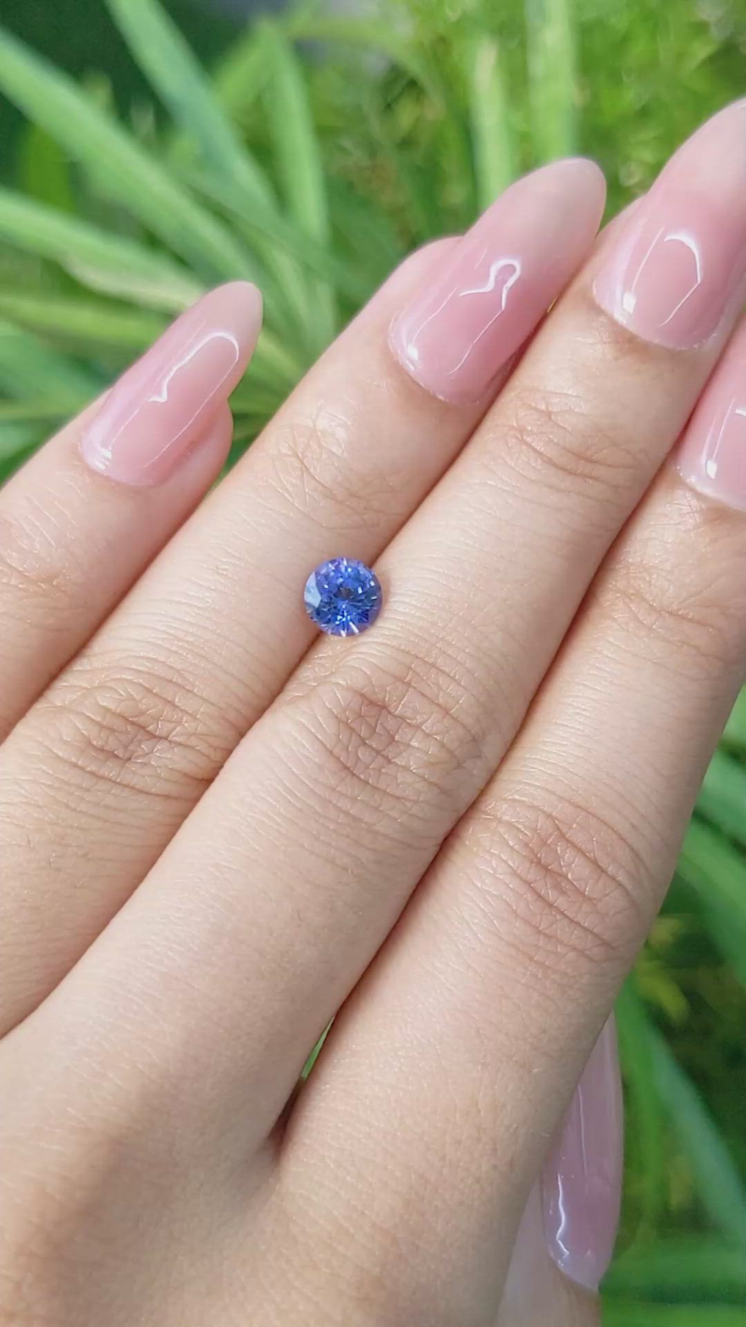 0.97 Ct. Blue Sapphire from Ceylon (Sri Lanka) Size Video