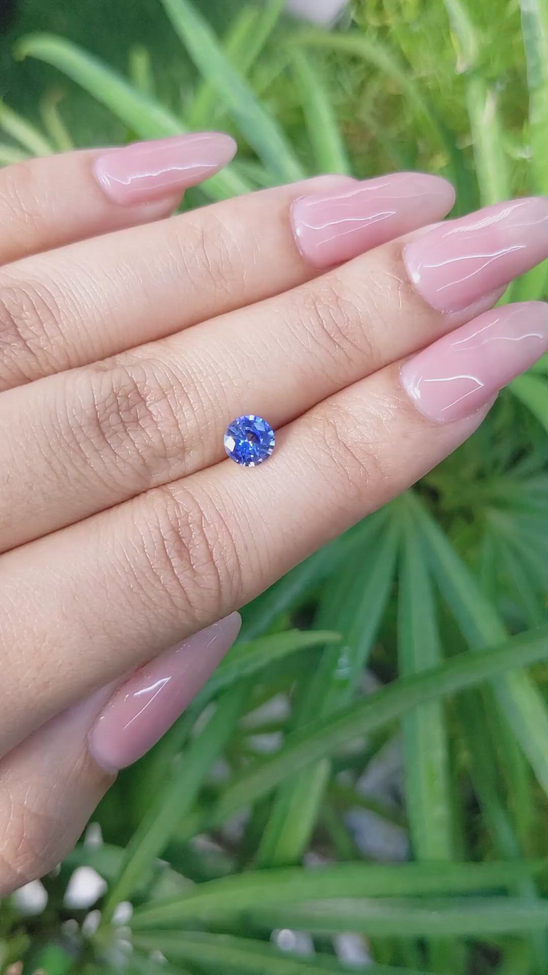 0.82 Ct. Blue Sapphire from Ceylon (Sri Lanka) Size Video