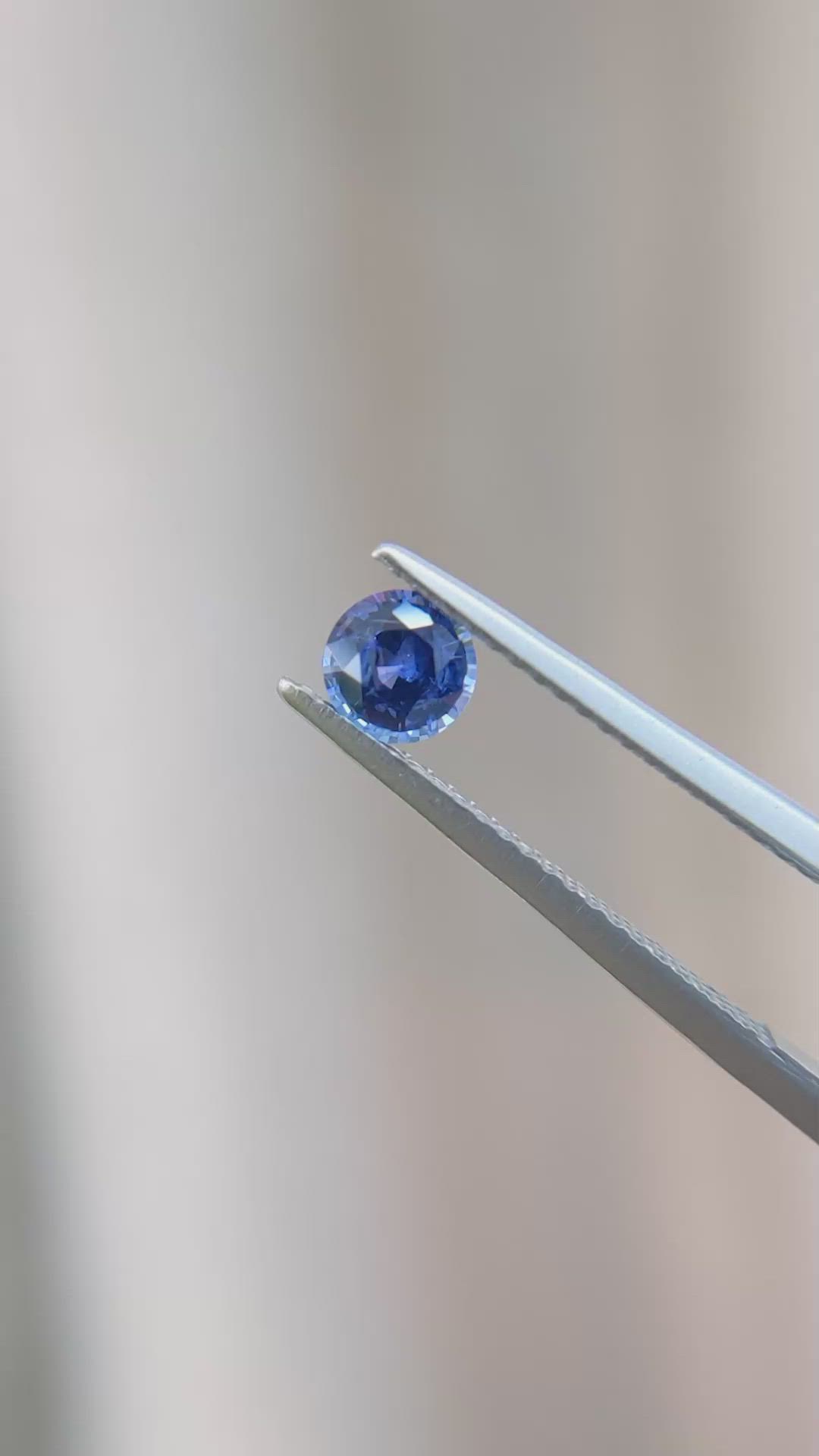 0.56 Ct. Blue Sapphire from Ceylon (Sri Lanka) Size Video