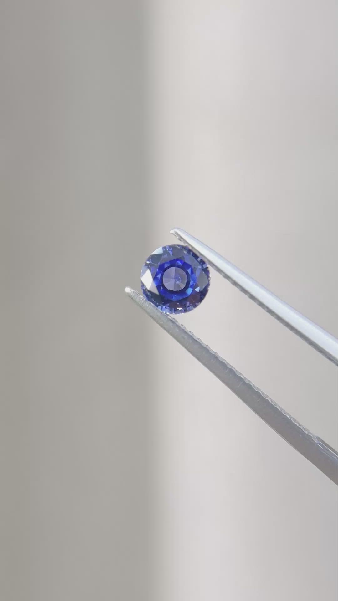 0.96 Ct. Blue Sapphire from Ceylon (Sri Lanka) Size Video
