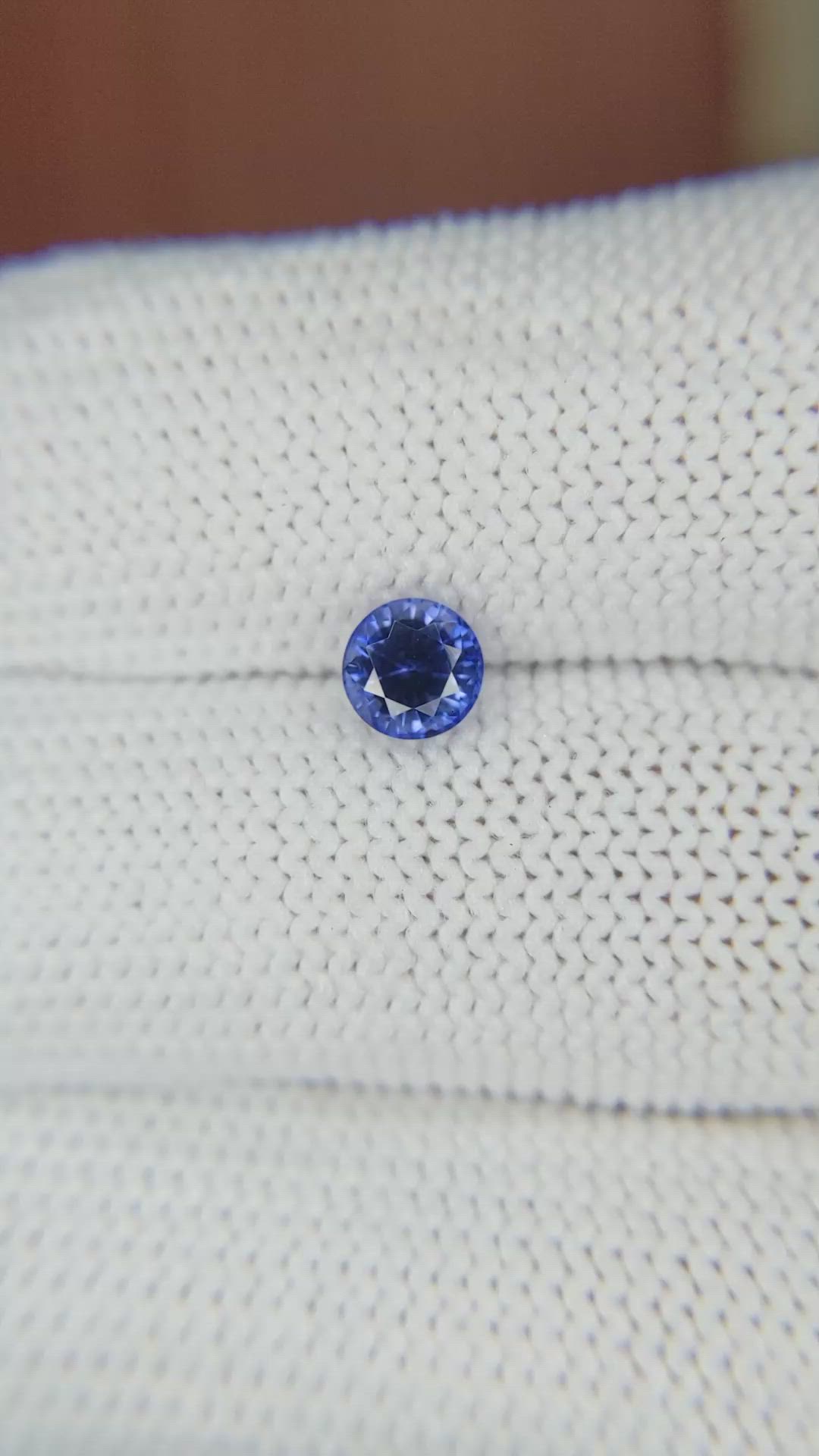 0.78 Ct. Blue Sapphire from Ceylon (Sri Lanka) Size Video