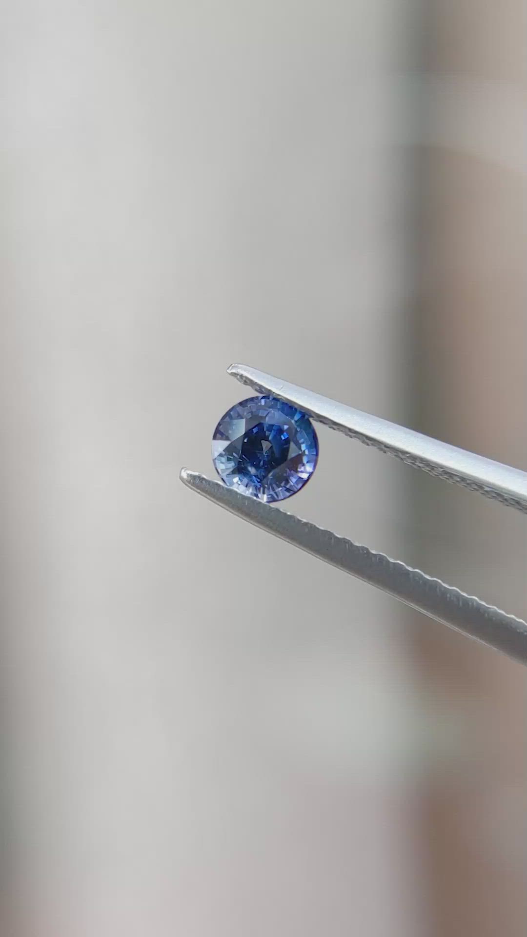 0.76 Ct. Blue Sapphire from Ceylon (Sri Lanka) Size Video