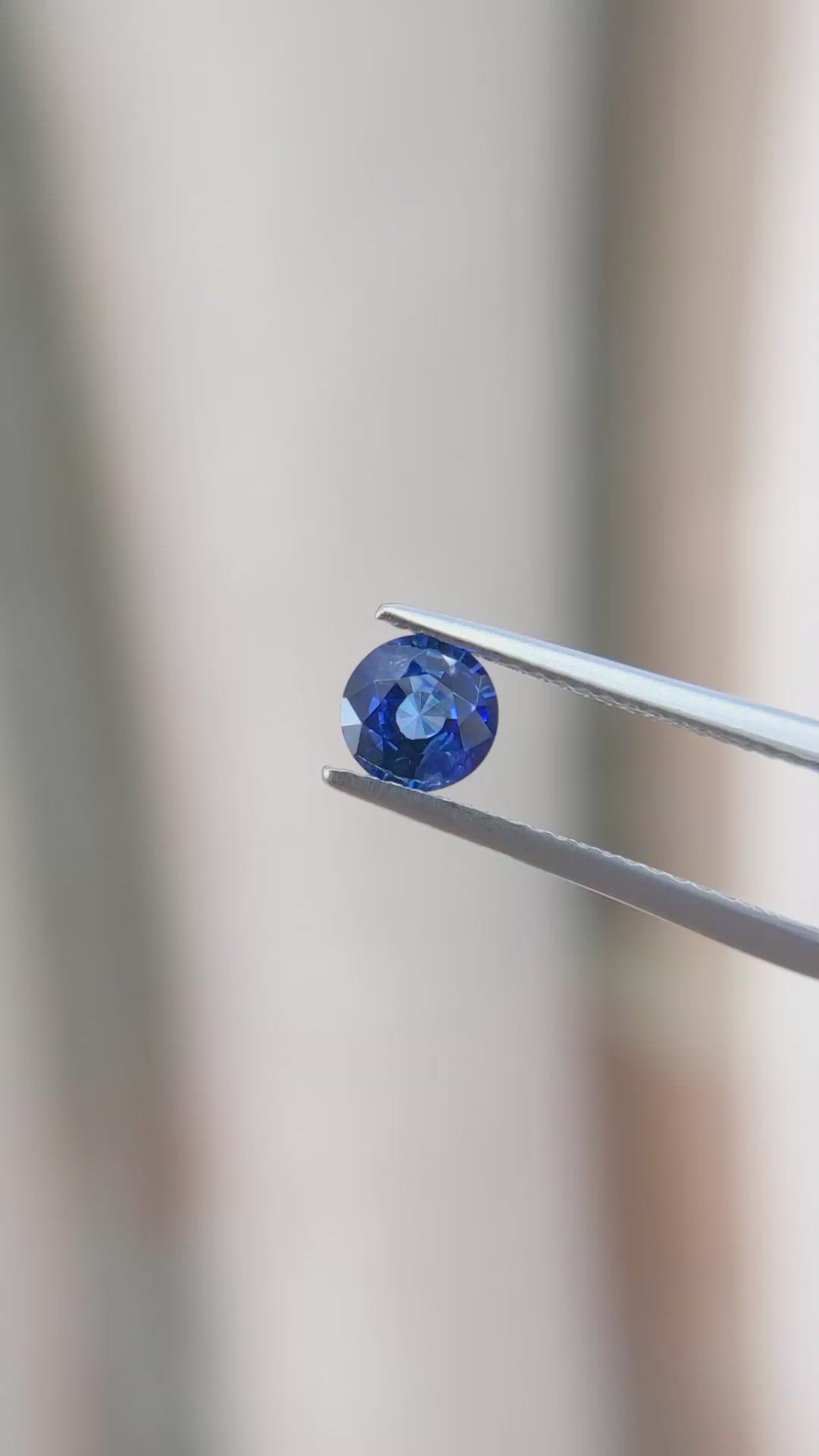 0.70 Ct. Blue Sapphire from Ceylon (Sri Lanka) Size Video
