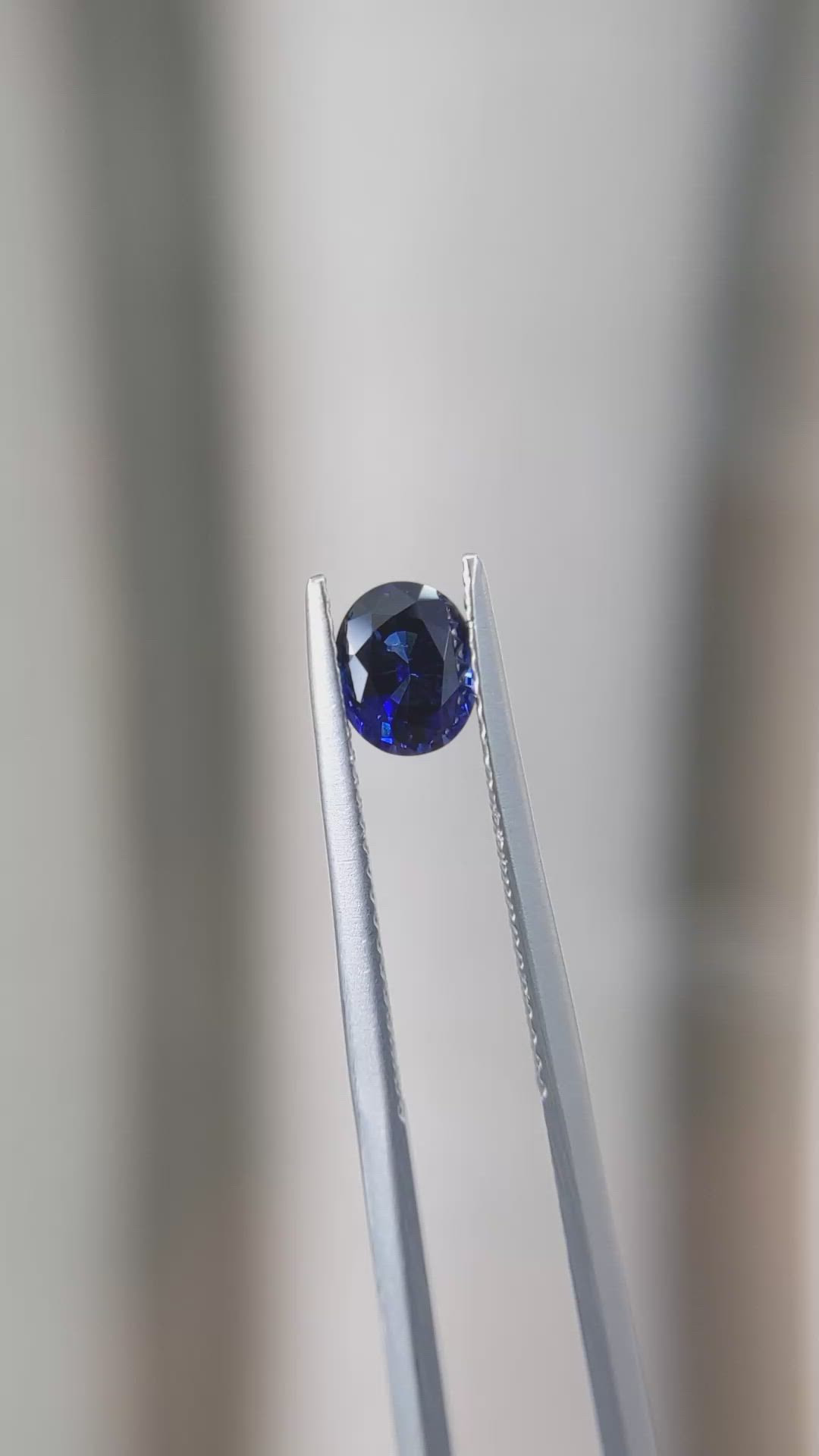 0.83 Ct. Blue Sapphire from Ceylon (Sri Lanka) Size Video