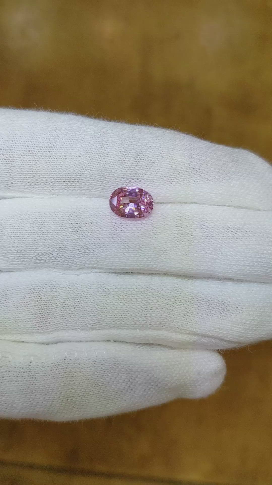 2.28 Ct. Purplish Pink Sapphire from Ceylon (Sri Lanka) Size Video