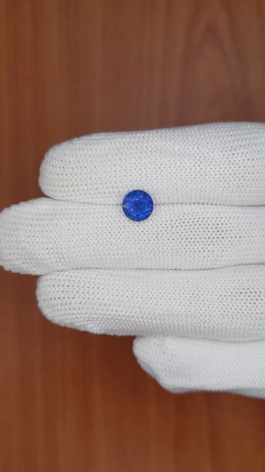 1.55 Ct. Blue Sapphire from Ceylon (Sri Lanka) Size Video