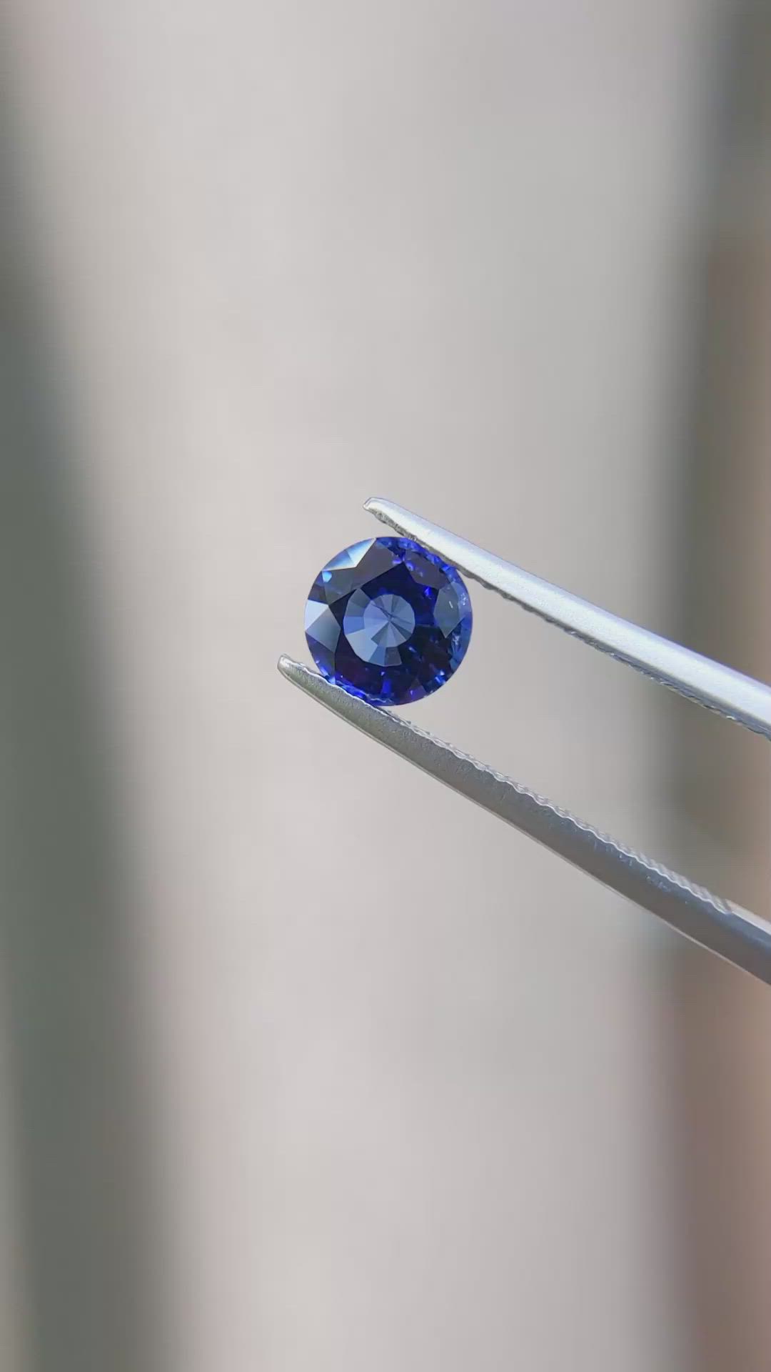 1.18 Ct. Blue Sapphire from Ceylon (Sri Lanka) Size Video