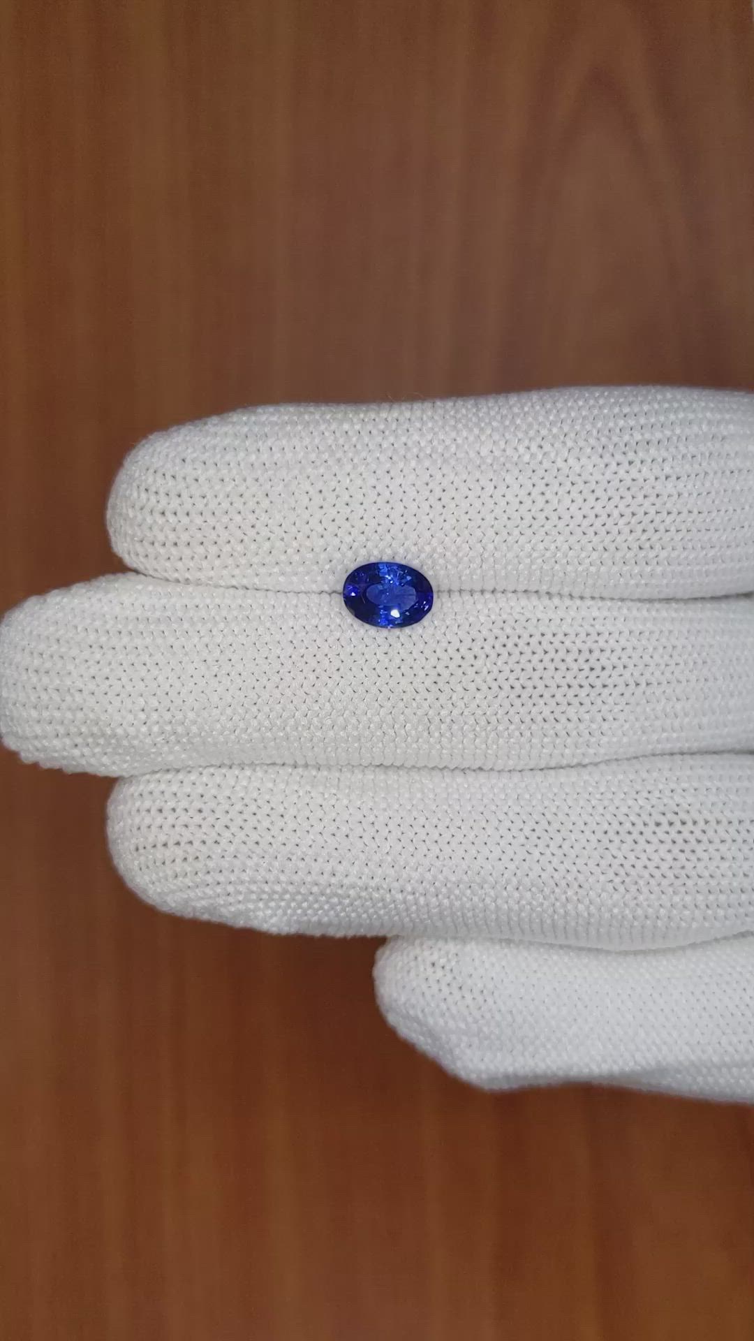 1.14 Ct. Blue Sapphire from Ceylon (Sri Lanka) Size Video