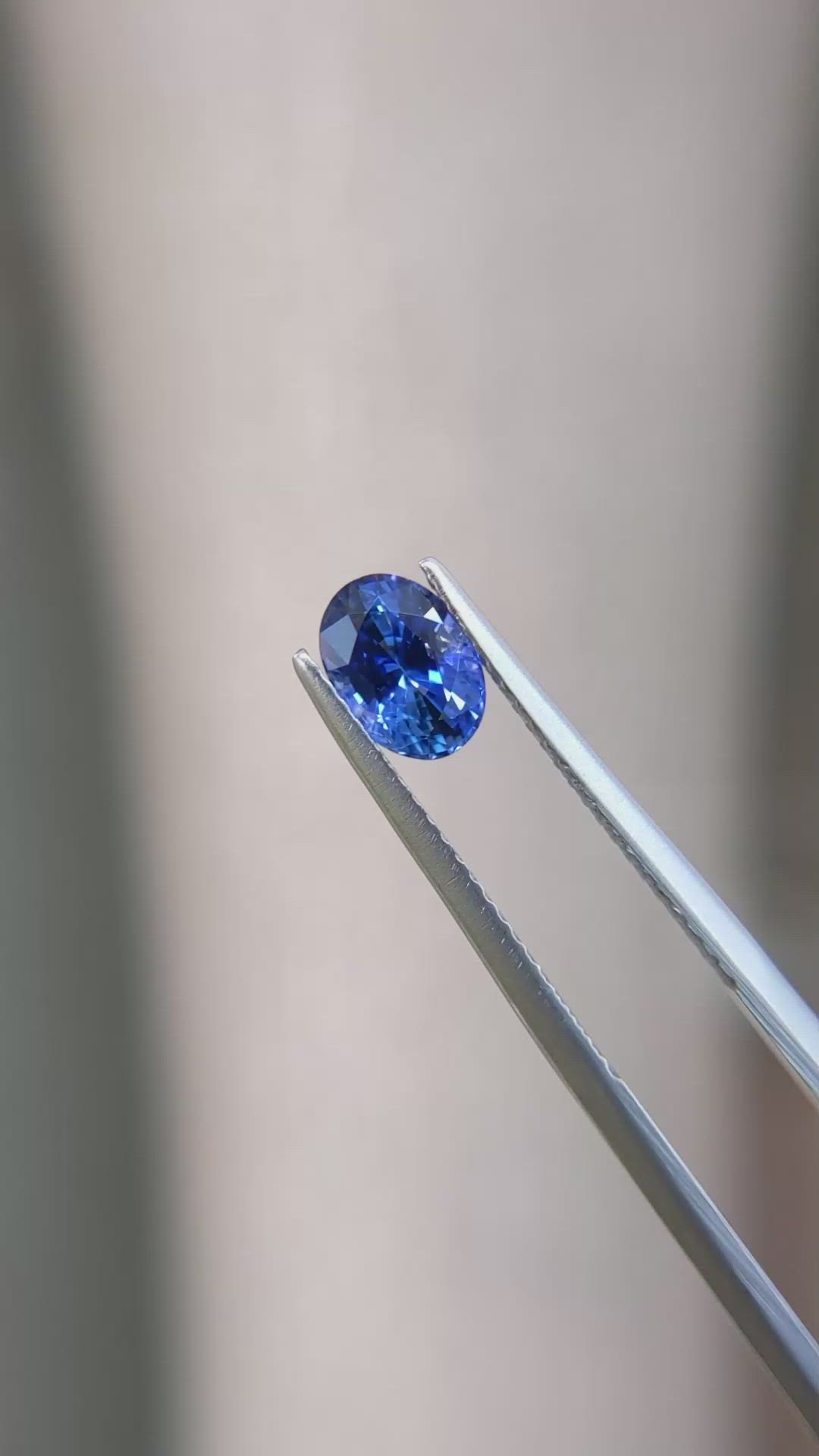 1.34 Ct. Blue Sapphire from Ceylon (Sri Lanka) Size Video
