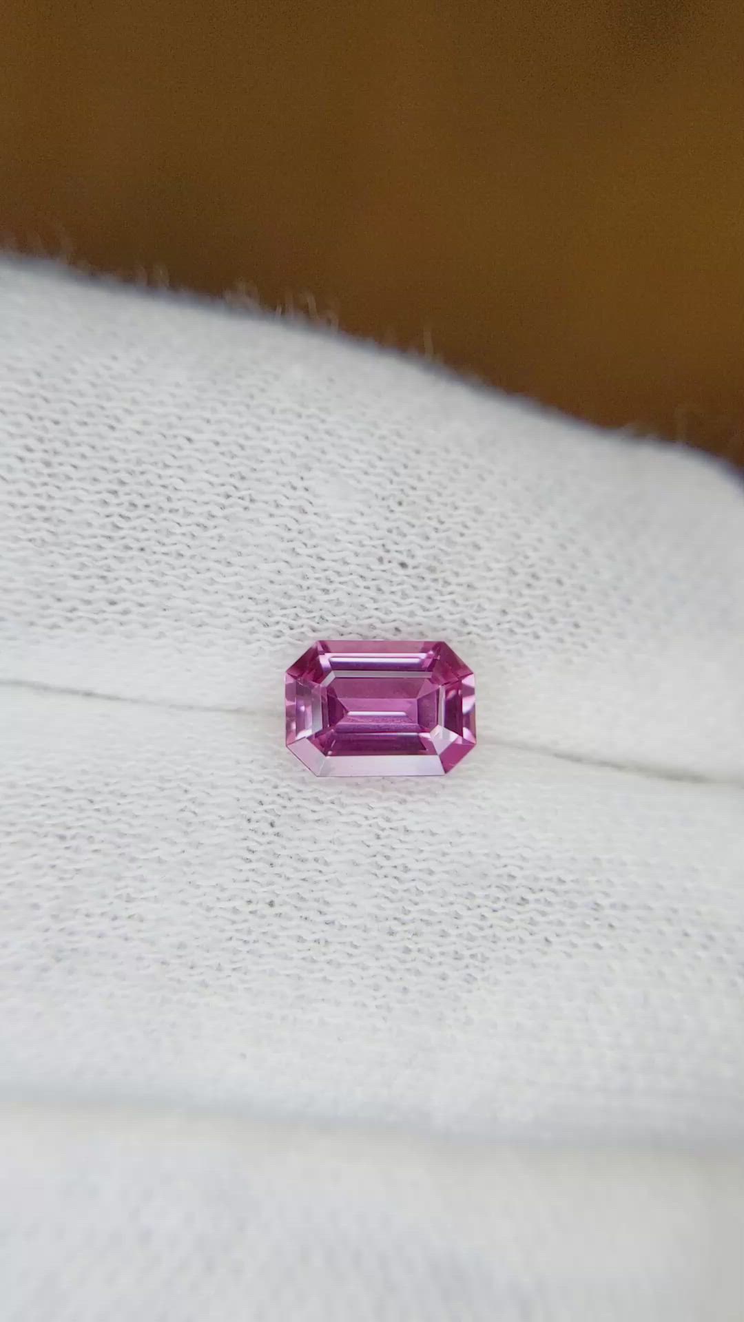 1.26 Ct. Pink Sapphire from Ceylon (Sri Lanka) Size Video