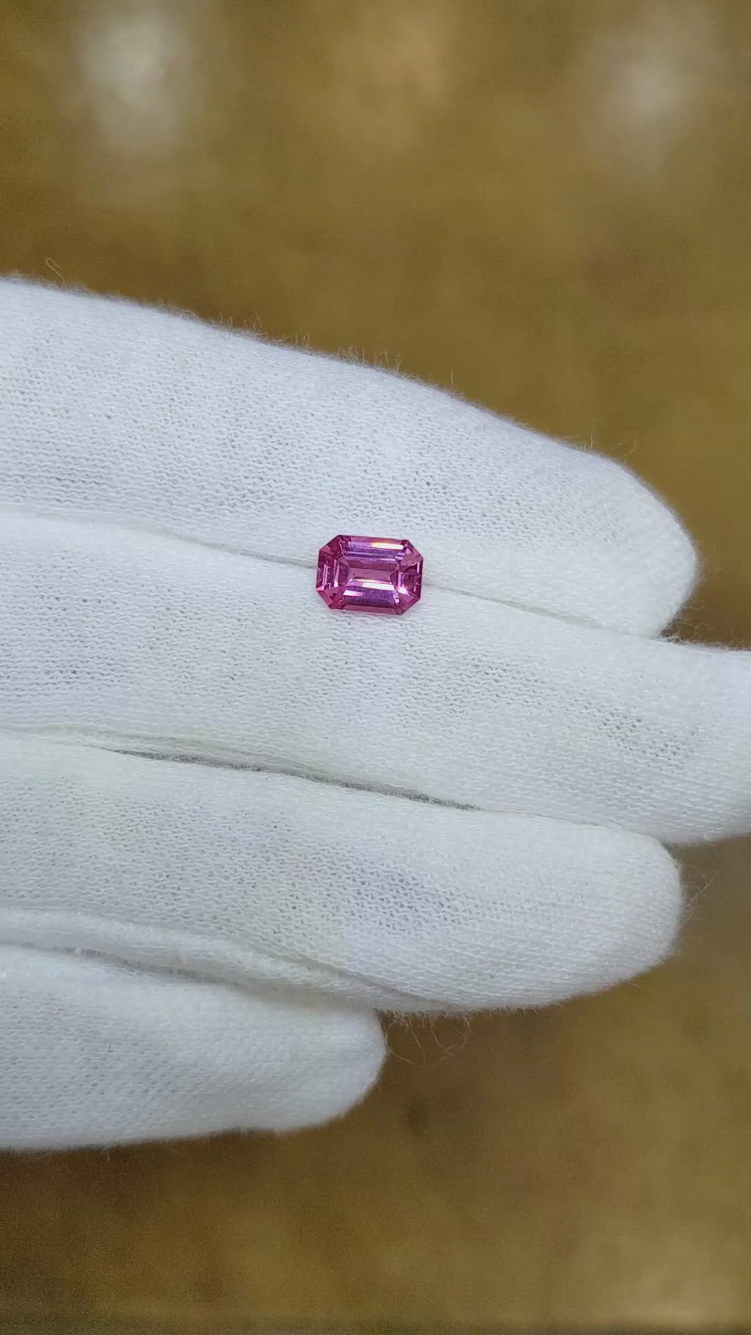 1.26 Ct. Pink Sapphire from Ceylon (Sri Lanka) Size Video
