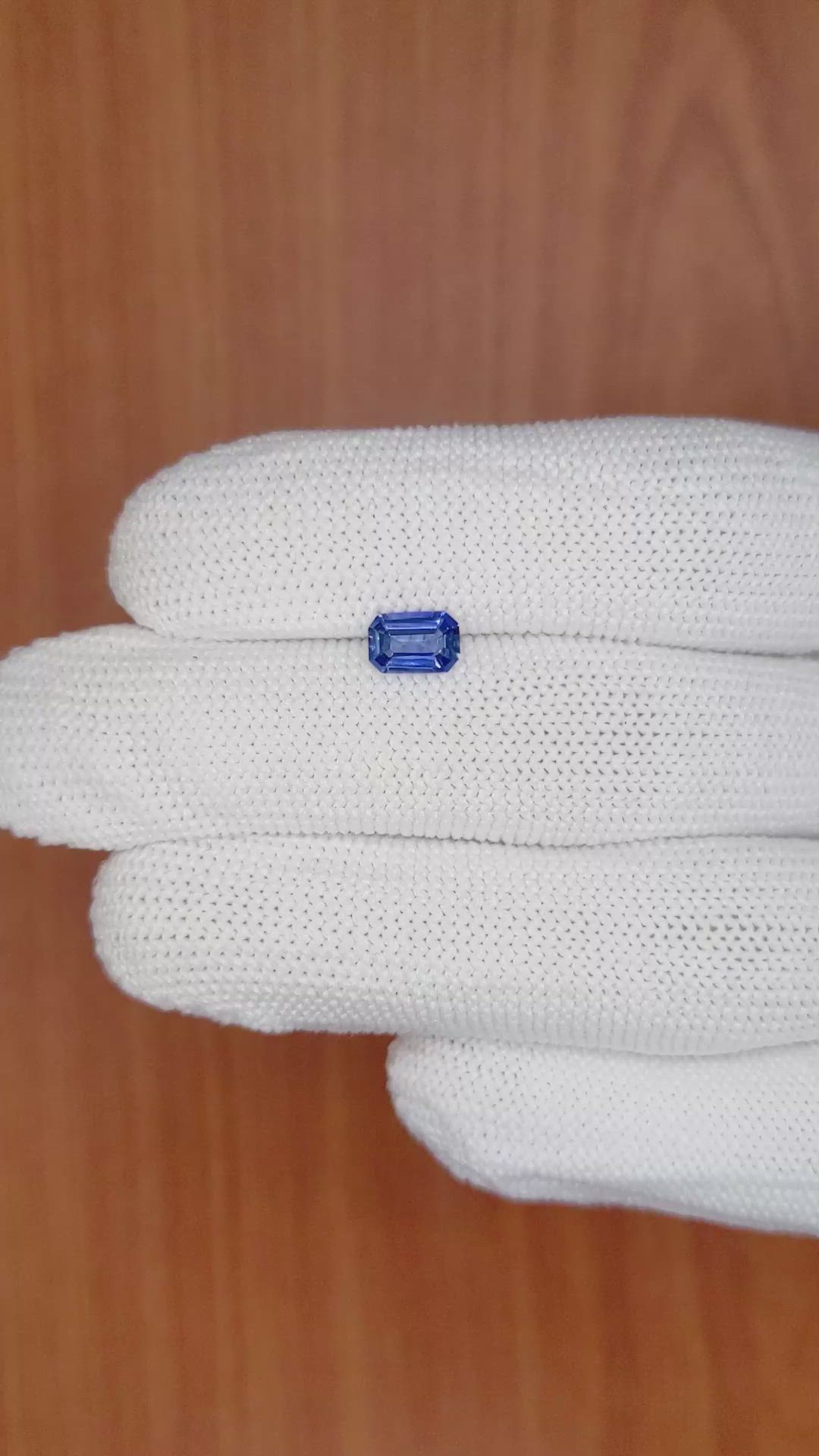 0.85 Ct. Blue Sapphire from Ceylon (Sri Lanka) Size Video