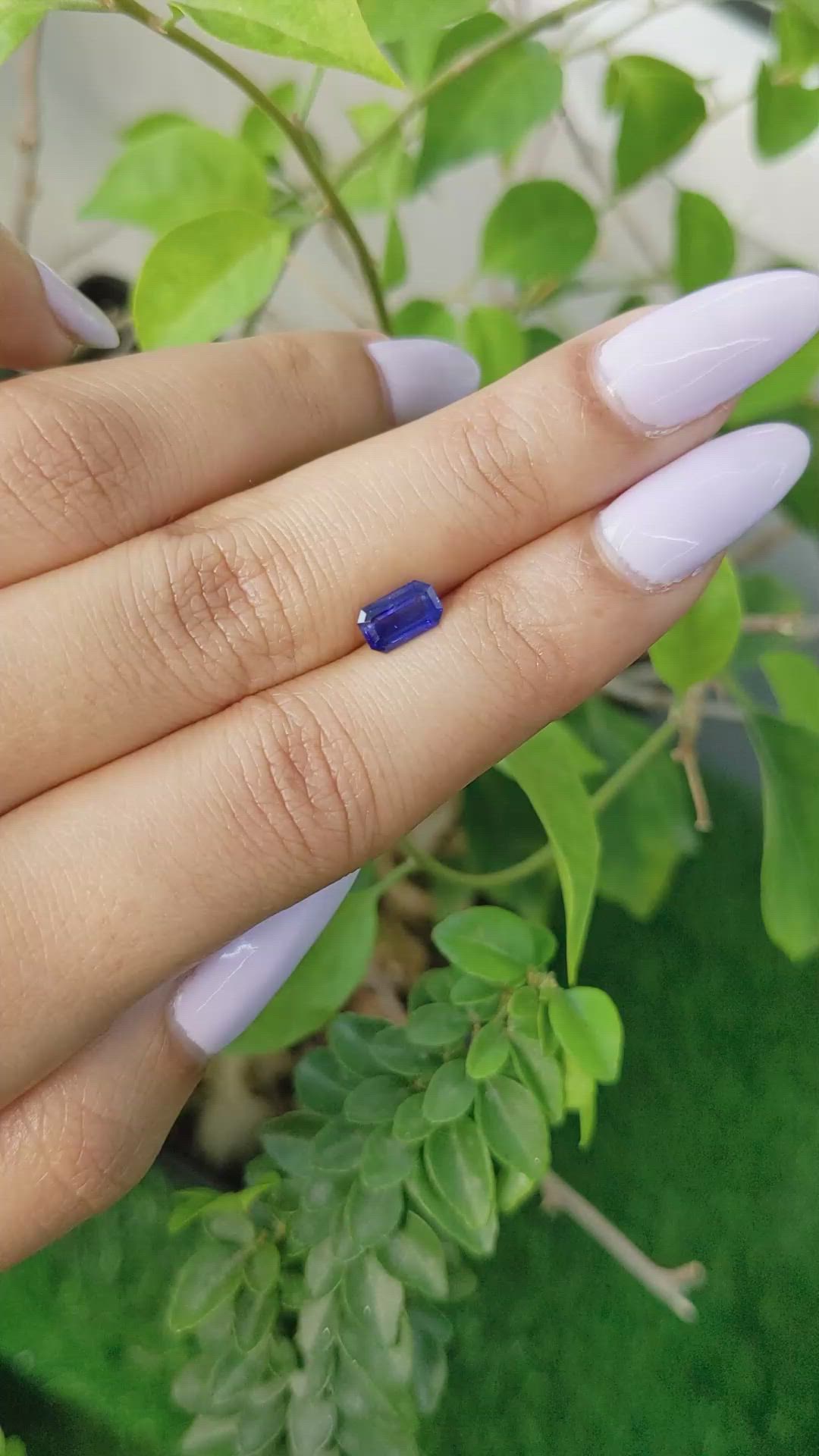 0.90 Ct. Blue Sapphire from Ceylon (Sri Lanka) Size Video