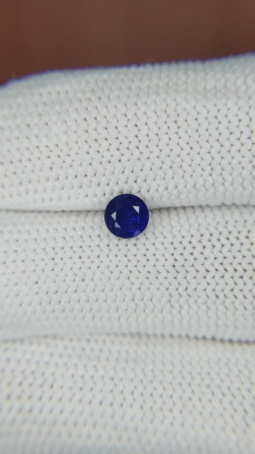 0.63 Ct. Blue Sapphire from Ceylon (Sri Lanka) Size Video