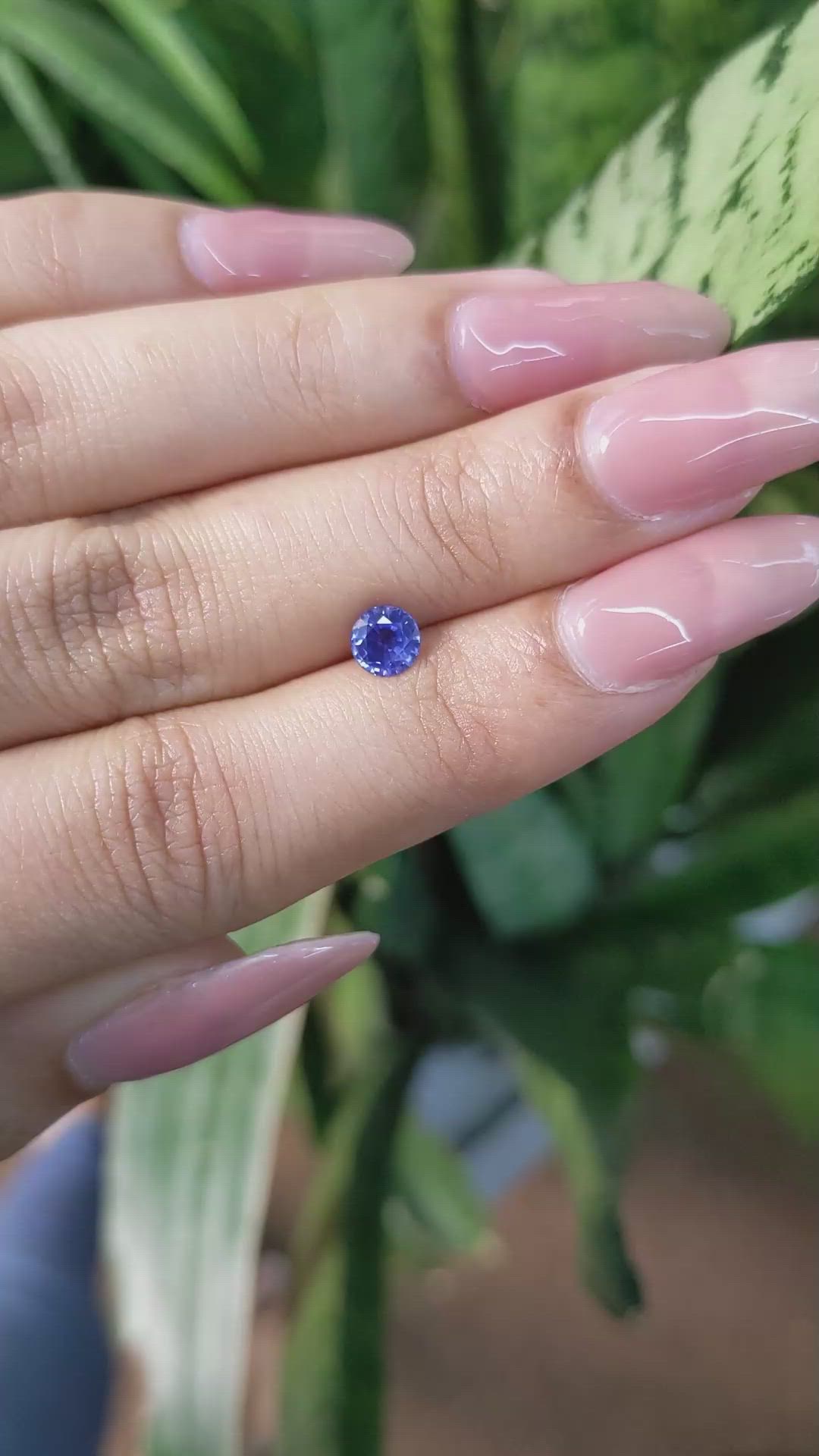 0.71 Ct. Blue Sapphire from Ceylon (Sri Lanka) Size Video